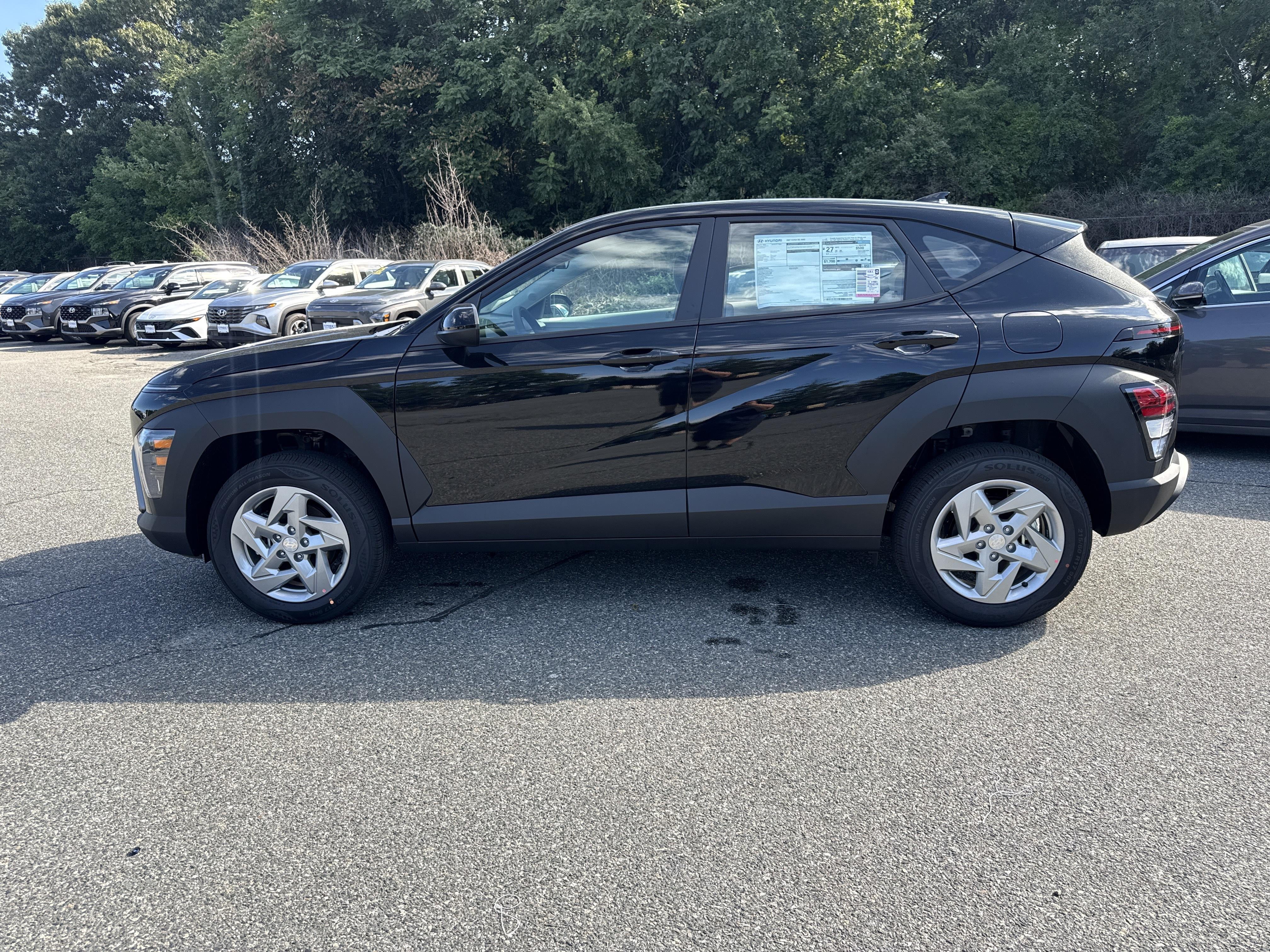 2027 Hyundai KONA SE