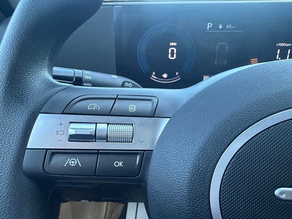 2025 Hyundai KONA SE