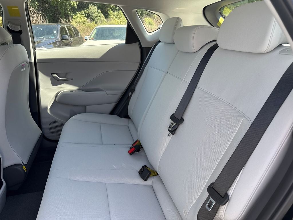 2027 Hyundai KONA SE