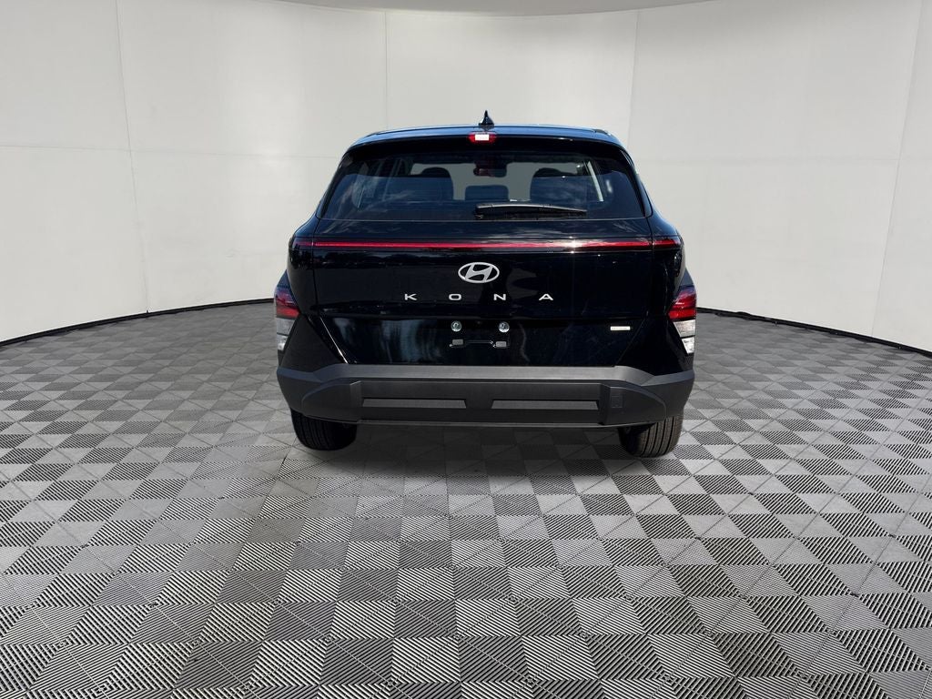 2027 Hyundai KONA SE