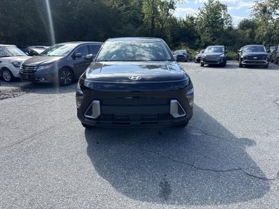 2027 Hyundai KONA SE