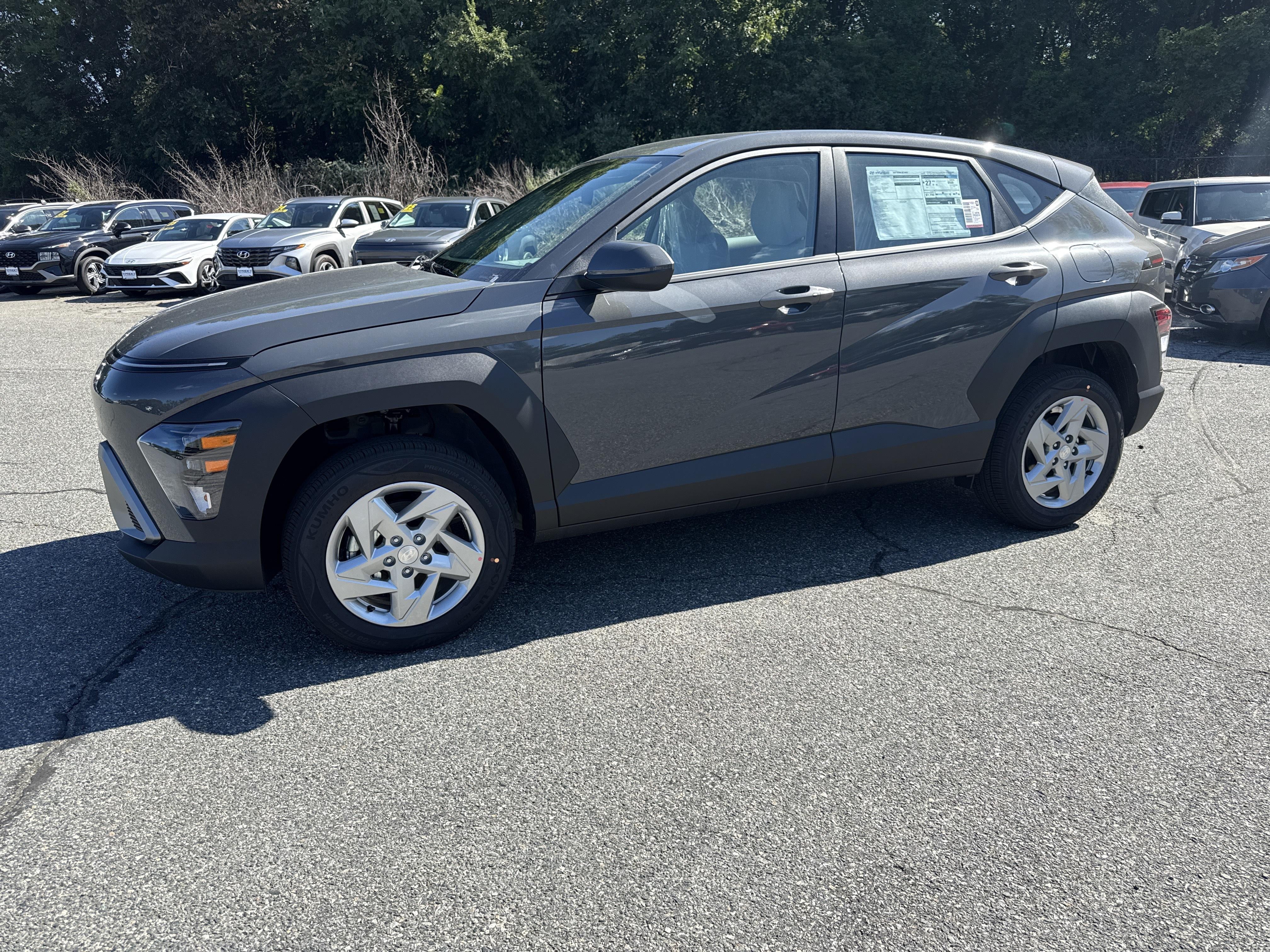 2027 Hyundai KONA SE