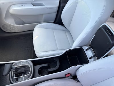 2027 Hyundai KONA SE