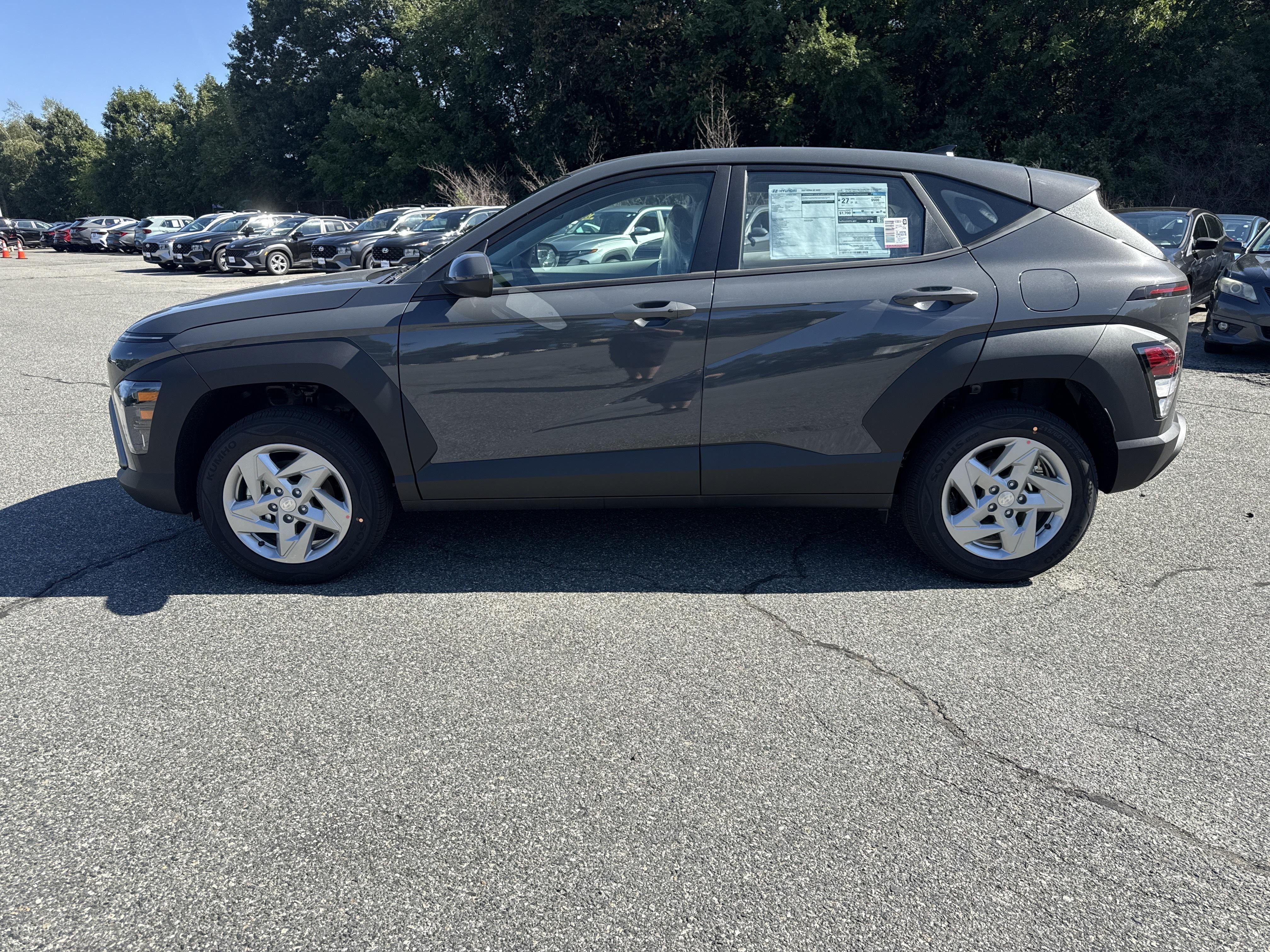 2027 Hyundai KONA SE