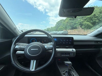 2025 Hyundai KONA SEL