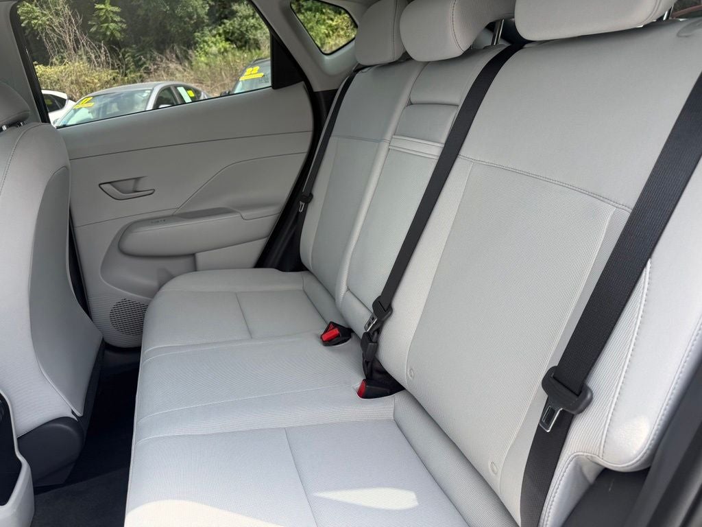 2025 Hyundai KONA SEL