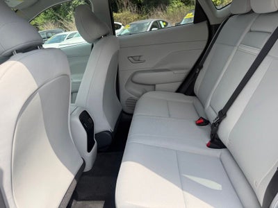 2025 Hyundai KONA SEL