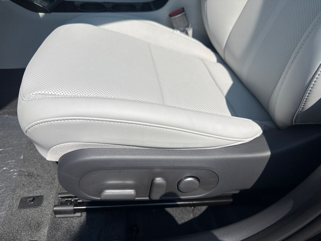 2027 Hyundai KONA Limited