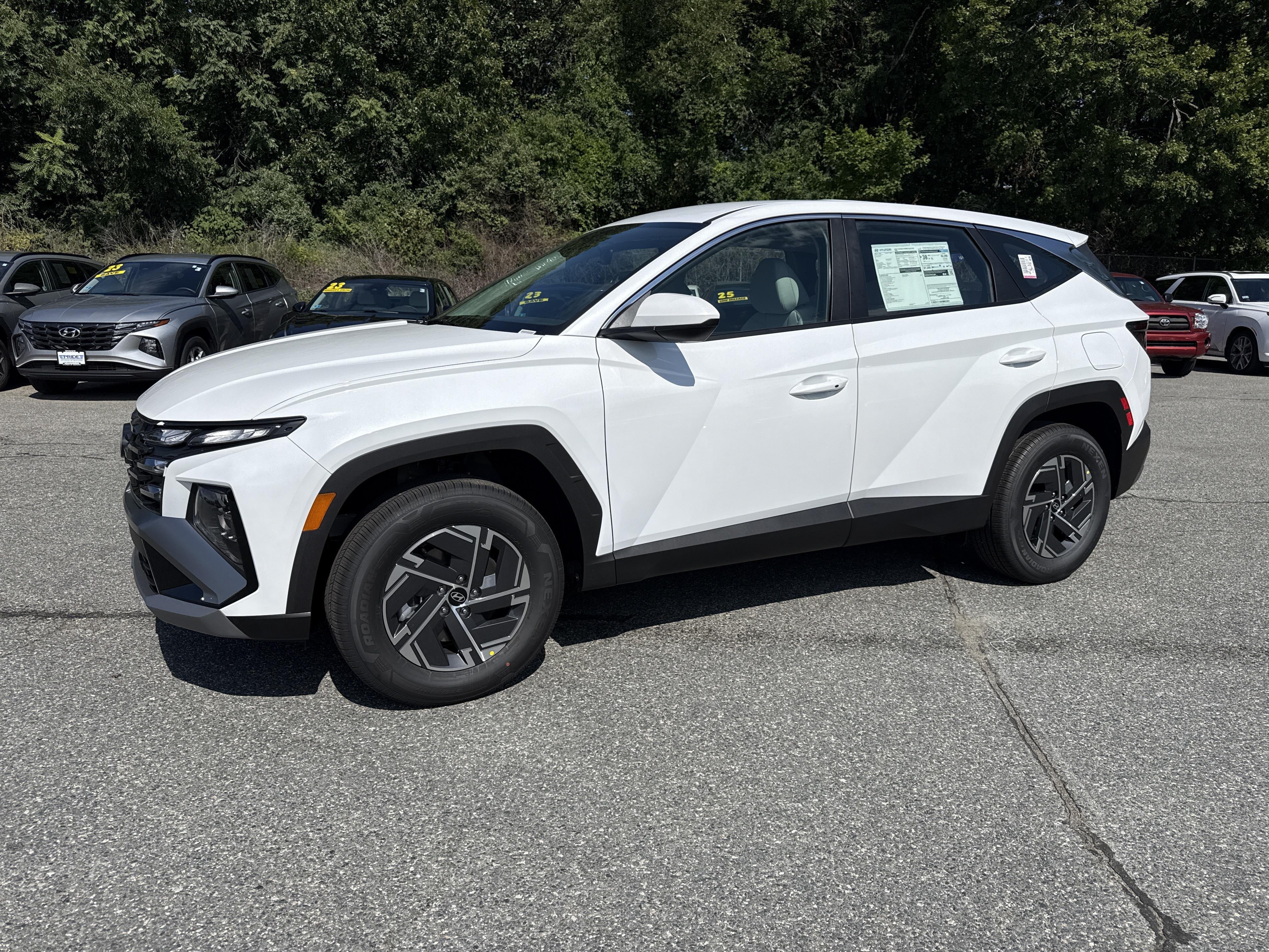 2026 Hyundai TUCSON HYBRID Blue SE