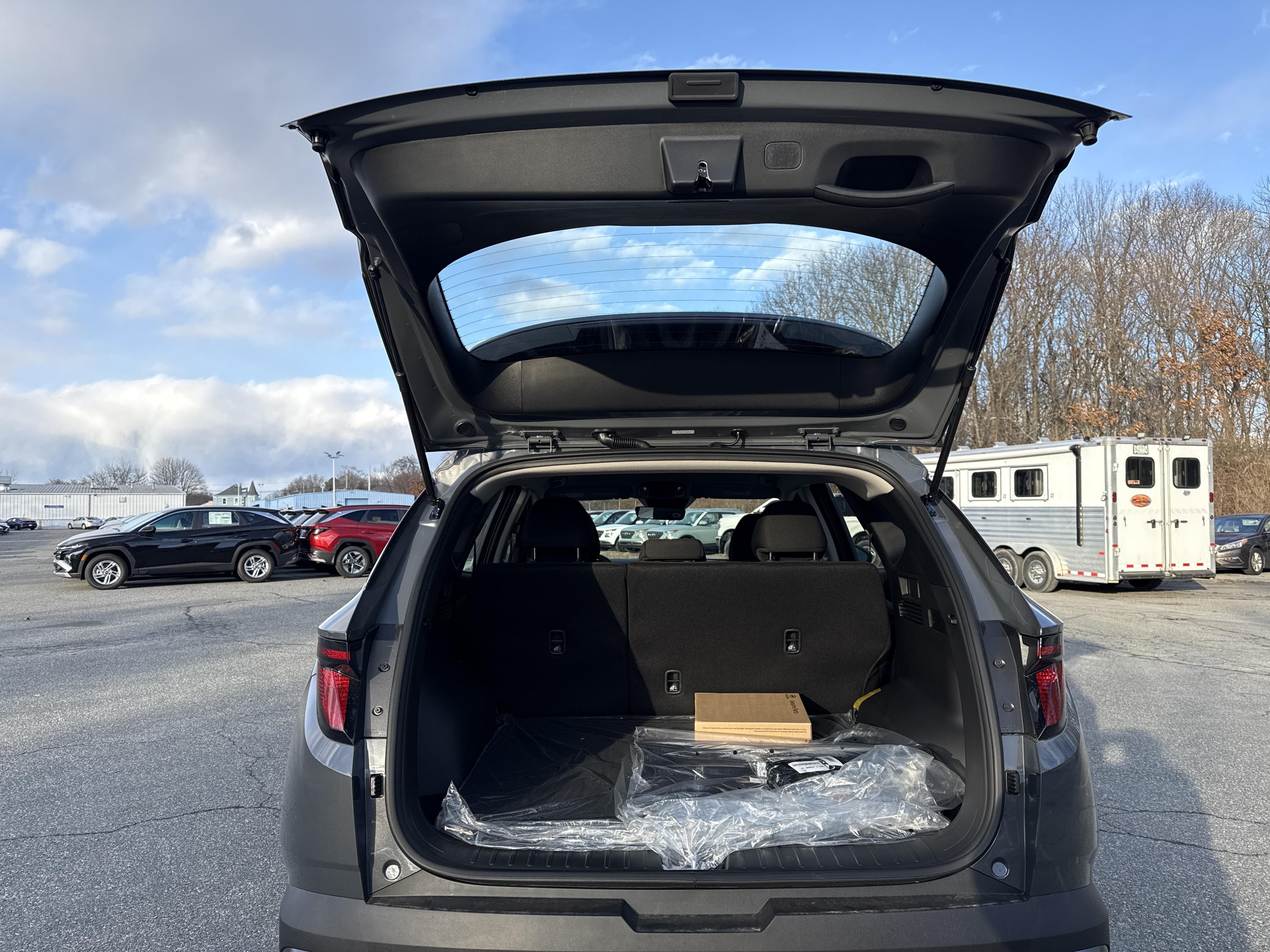 2026 Hyundai TUCSON HYBRID Blue