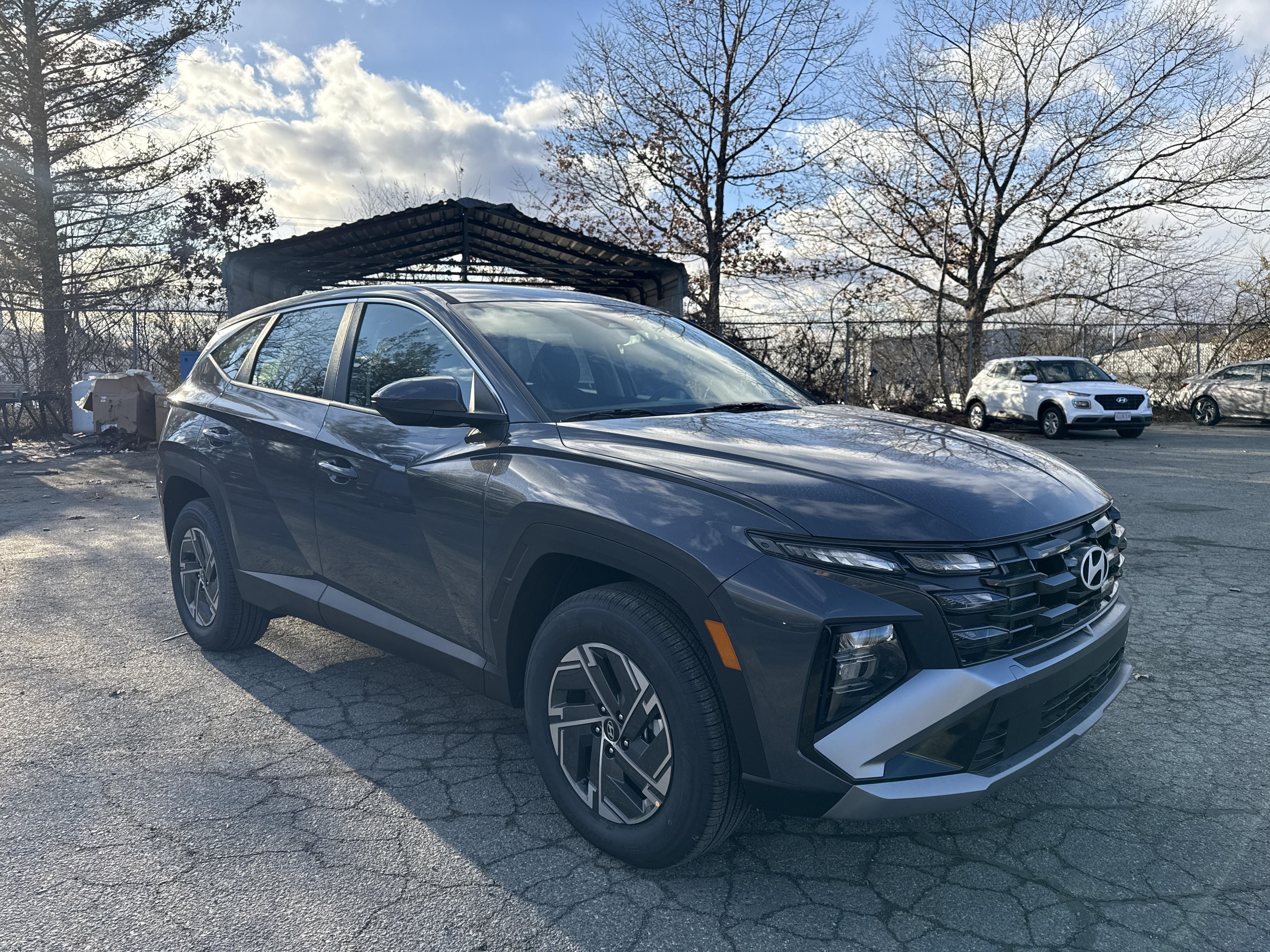 2026 Hyundai TUCSON HYBRID Blue