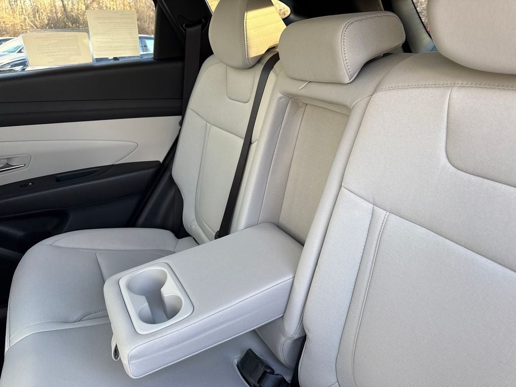 2026 Hyundai TUCSON HYBRID SEL