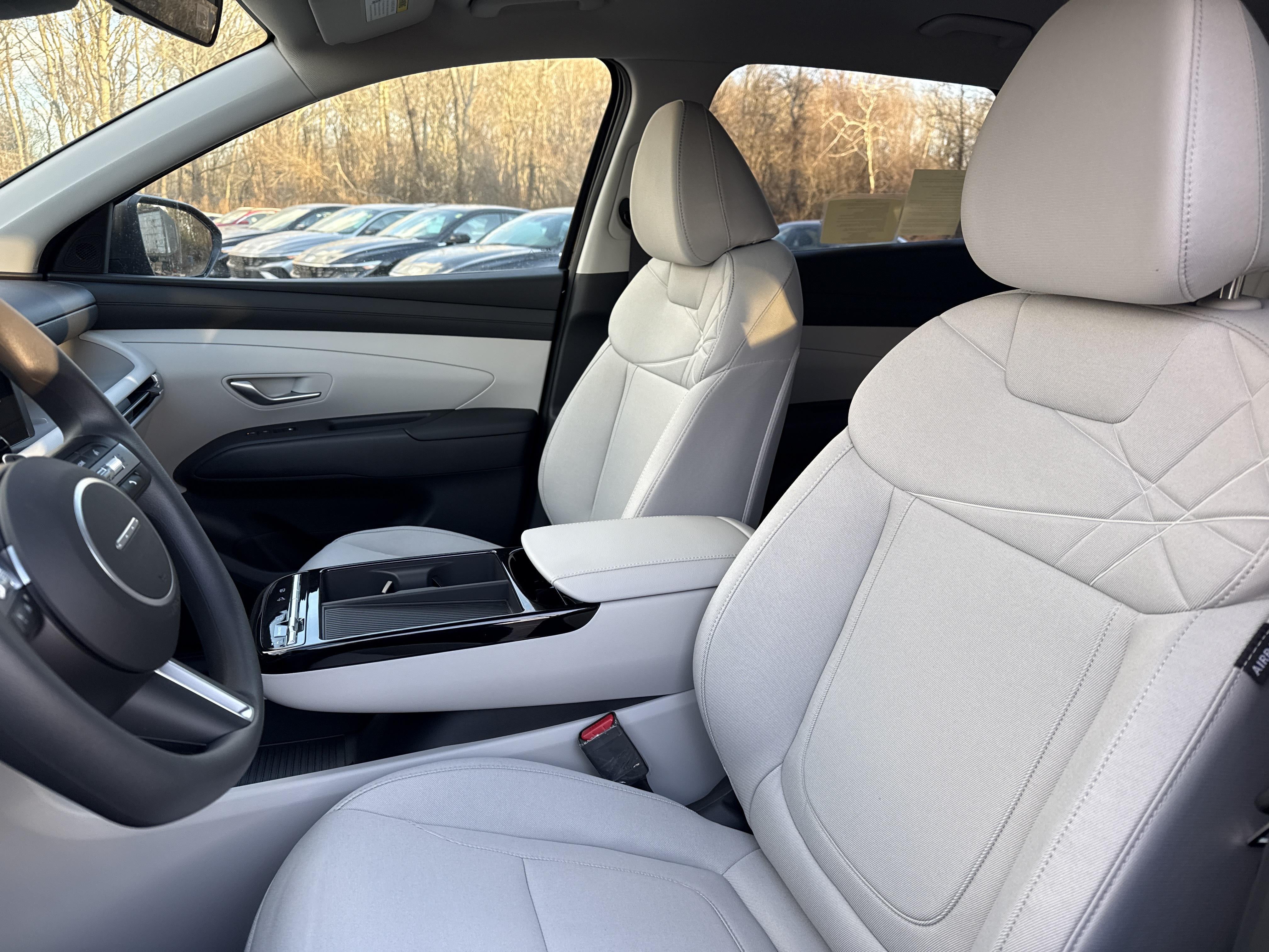 2026 Hyundai TUCSON HYBRID SEL