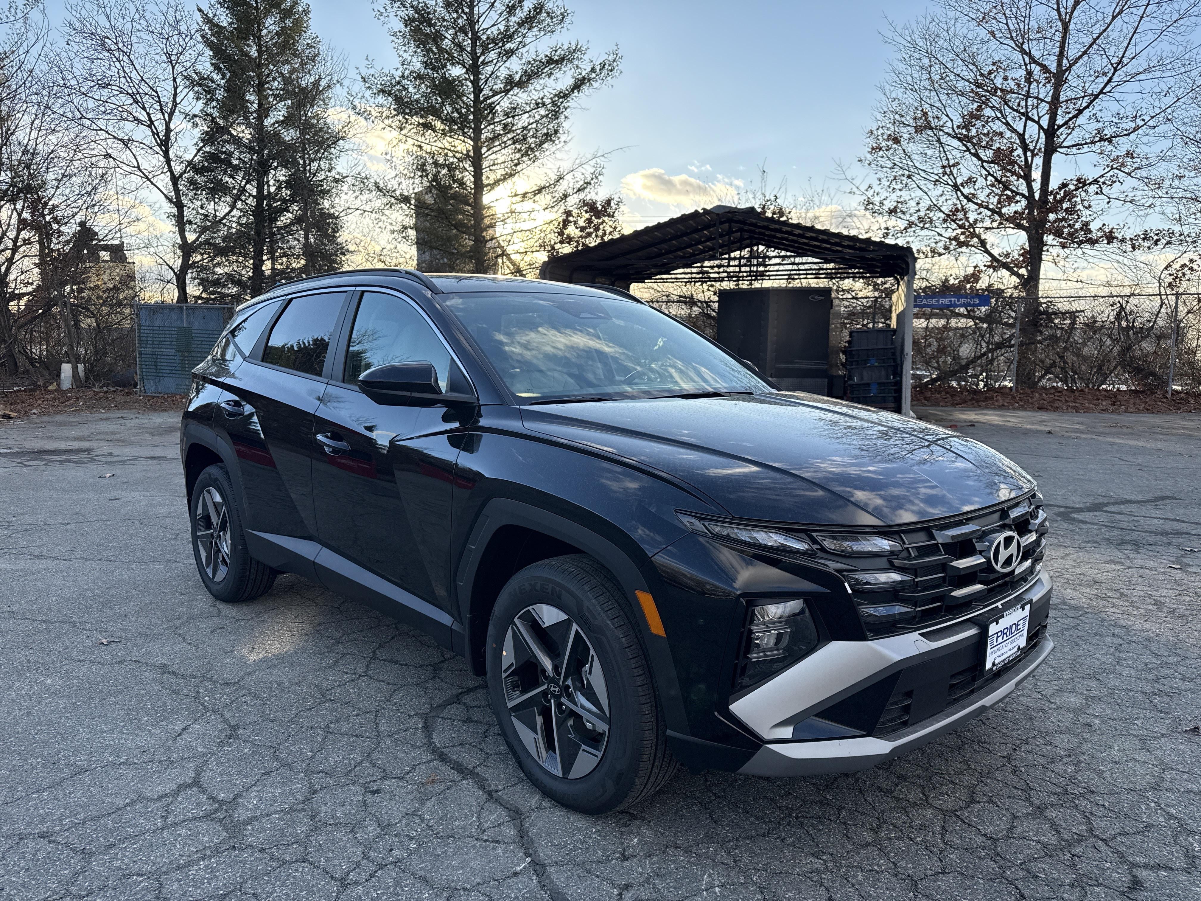 2026 Hyundai TUCSON HYBRID SEL