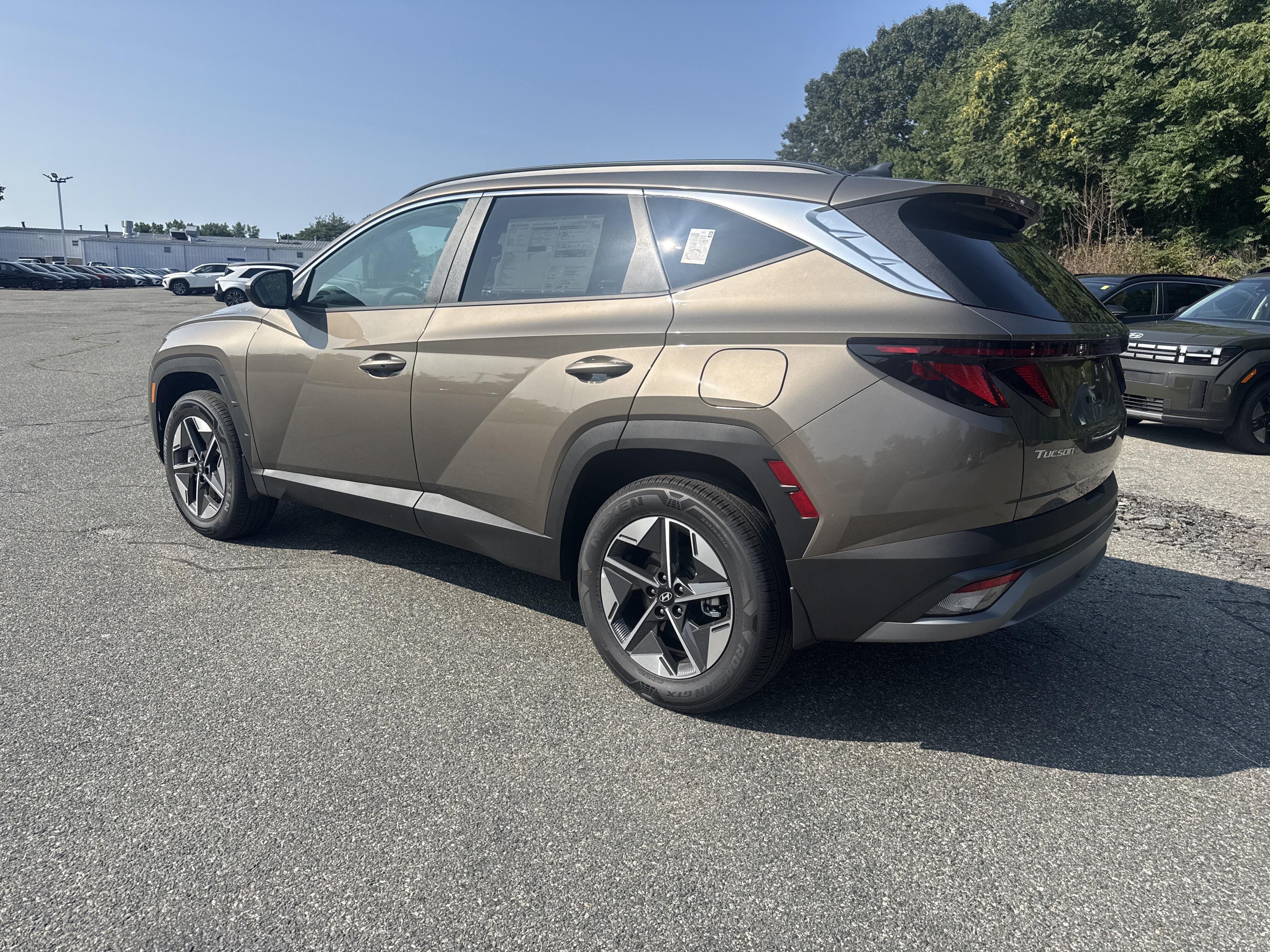 2026 Hyundai TUCSON HYBRID SEL