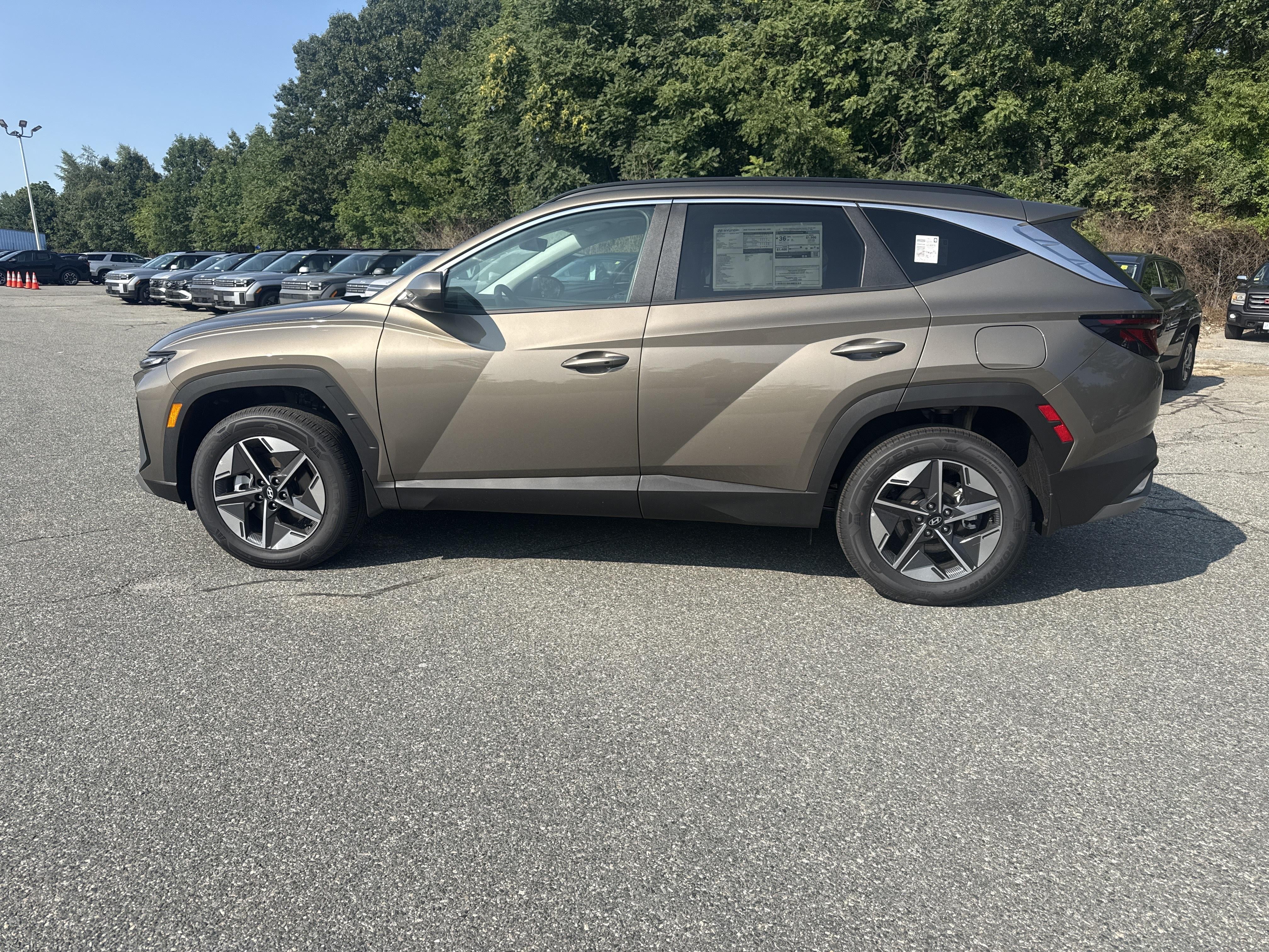 2026 Hyundai TUCSON HYBRID SEL