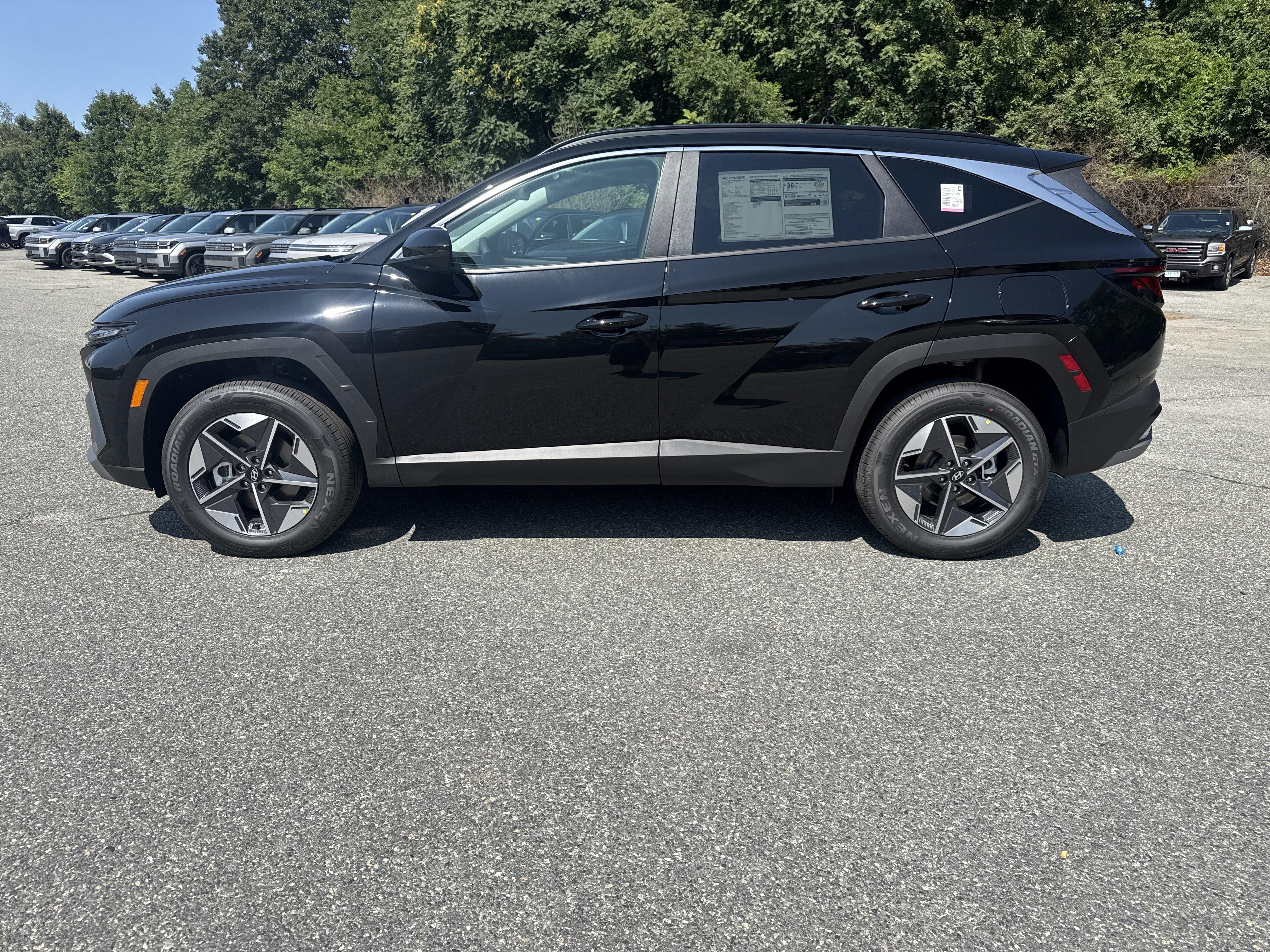 2026 Hyundai TUCSON HYBRID SEL
