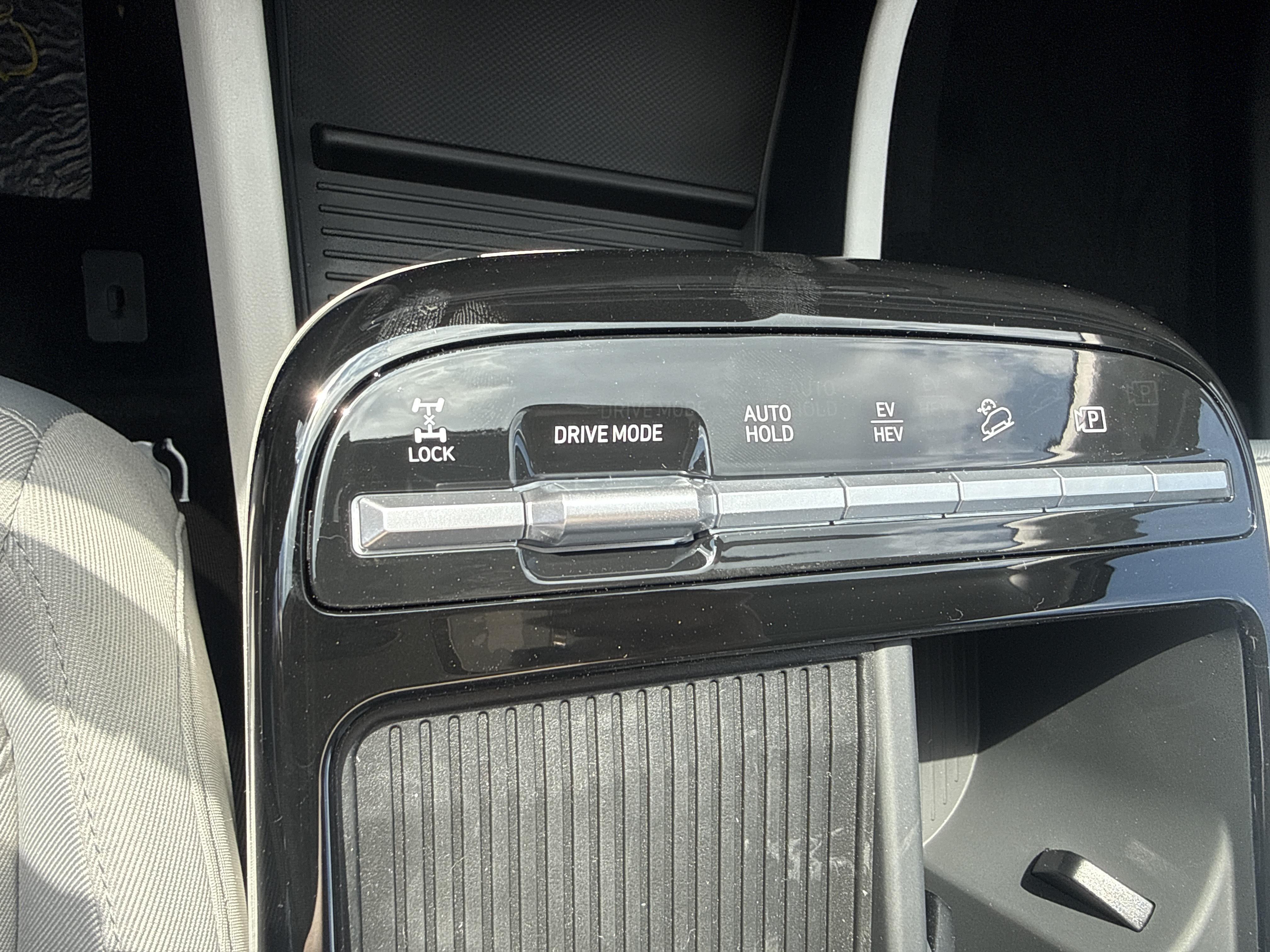 2026 Hyundai TUCSON PLUG-IN HYBRID SEL