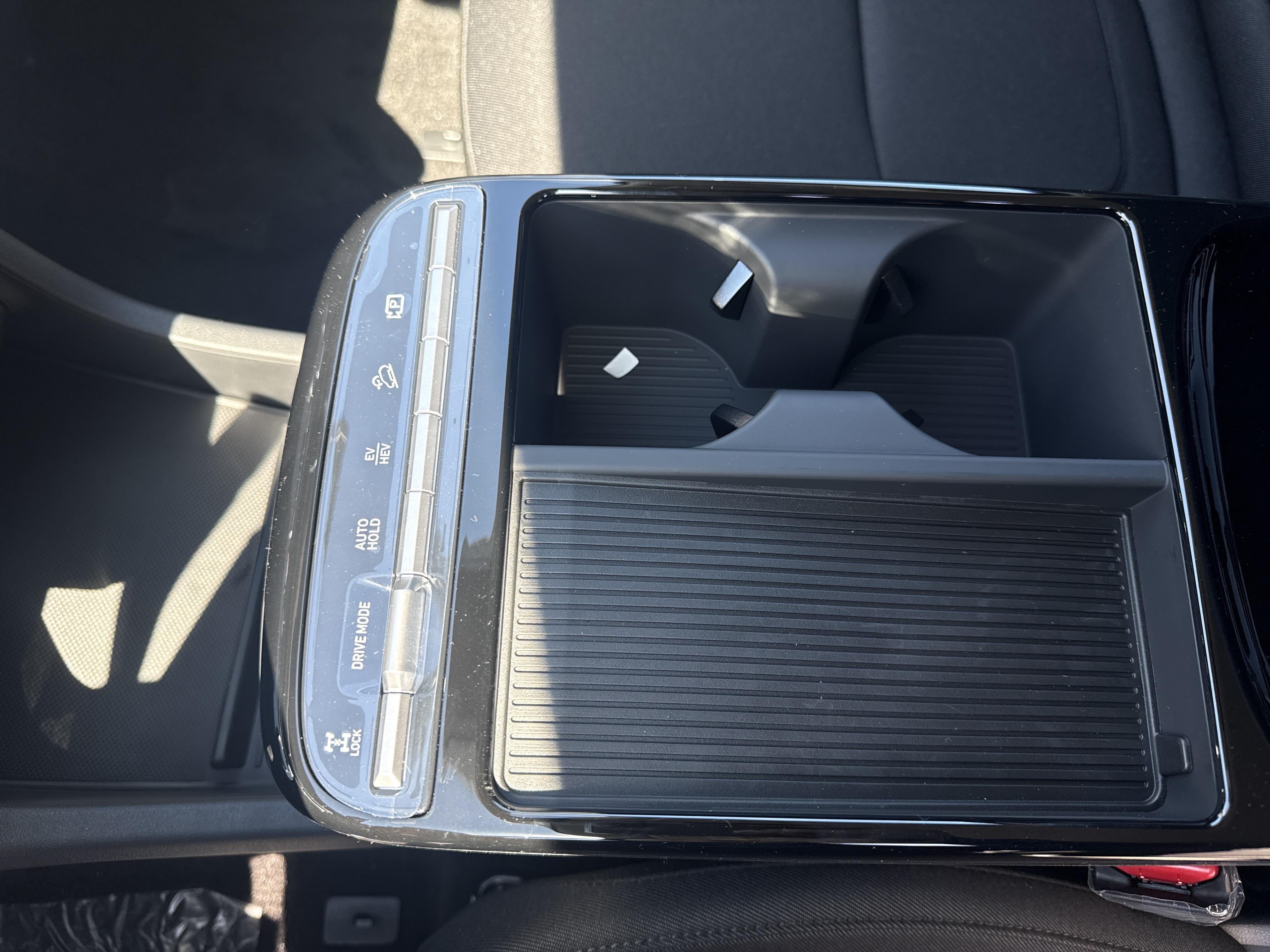 2026 Hyundai TUCSON PLUG-IN HYBRID SEL