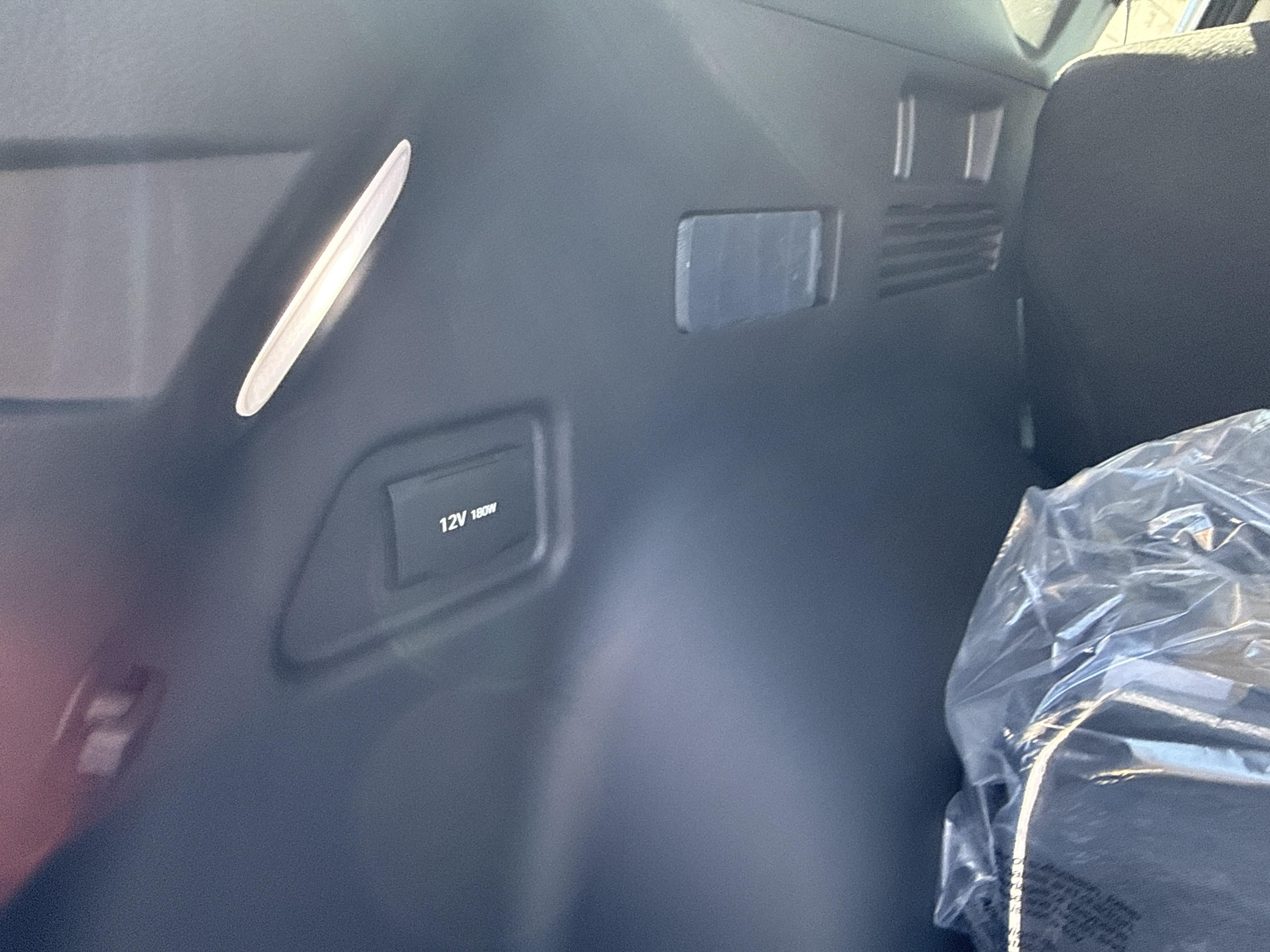 2026 Hyundai TUCSON PLUG-IN HYBRID SEL