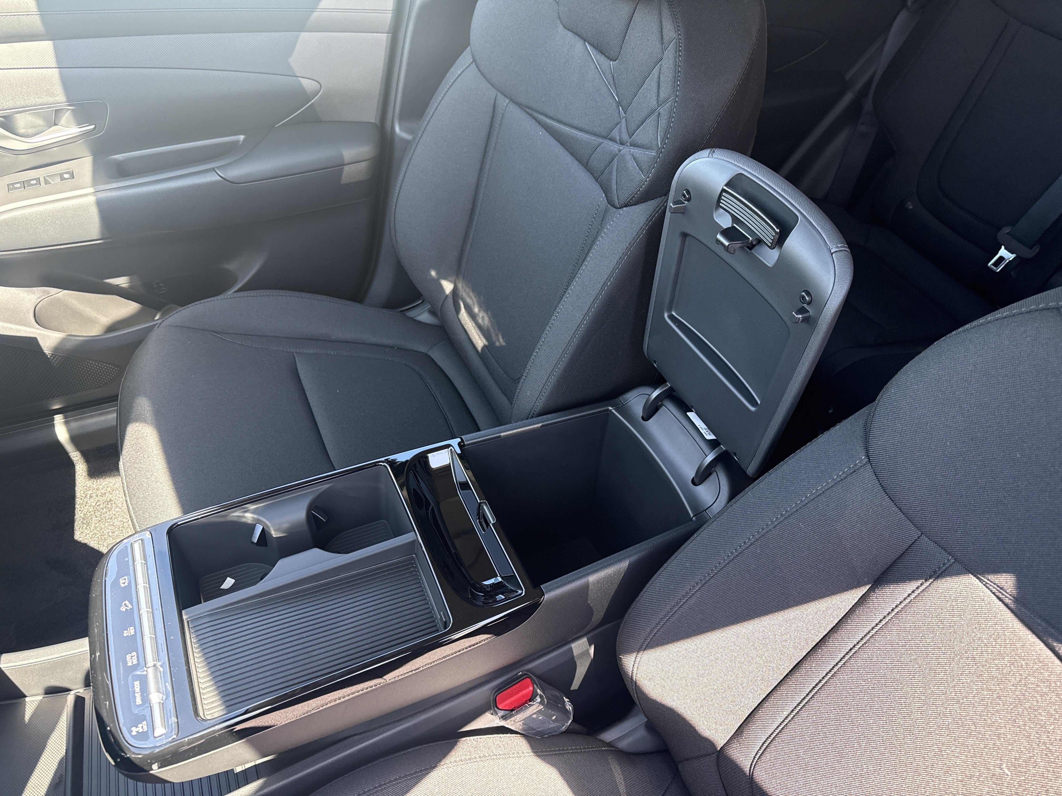 2026 Hyundai TUCSON PLUG-IN HYBRID SEL