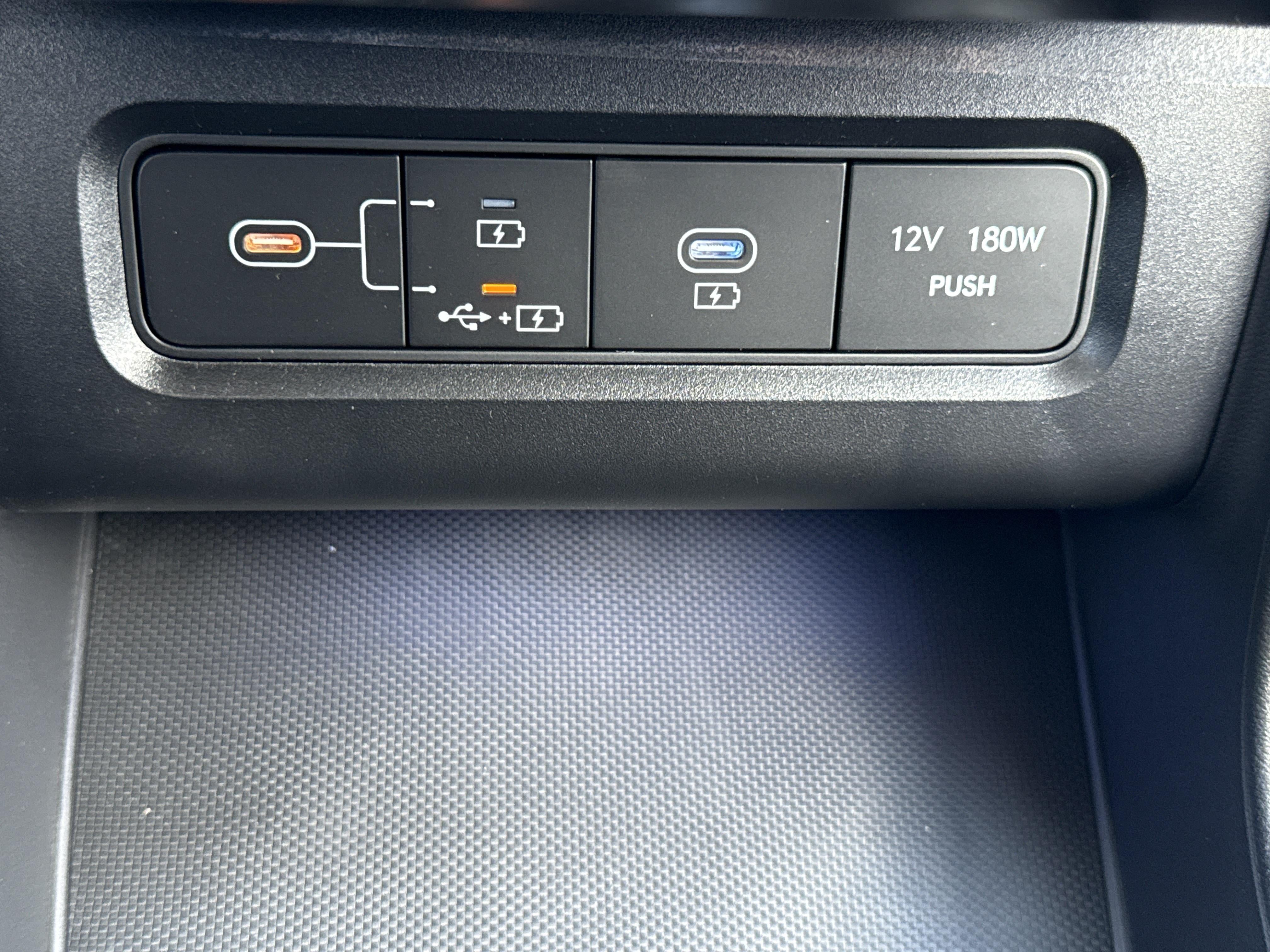 2026 Hyundai TUCSON PLUG-IN HYBRID Limited