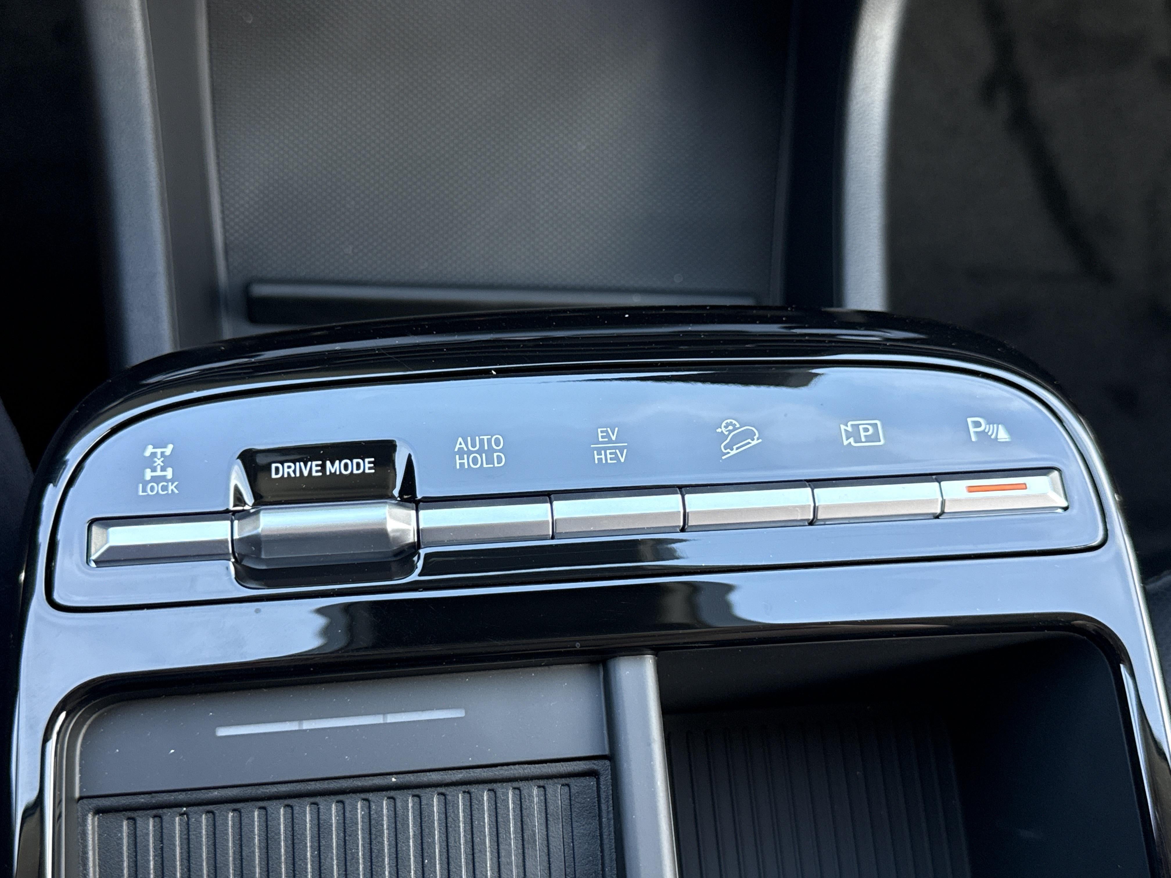 2026 Hyundai TUCSON PLUG-IN HYBRID Limited