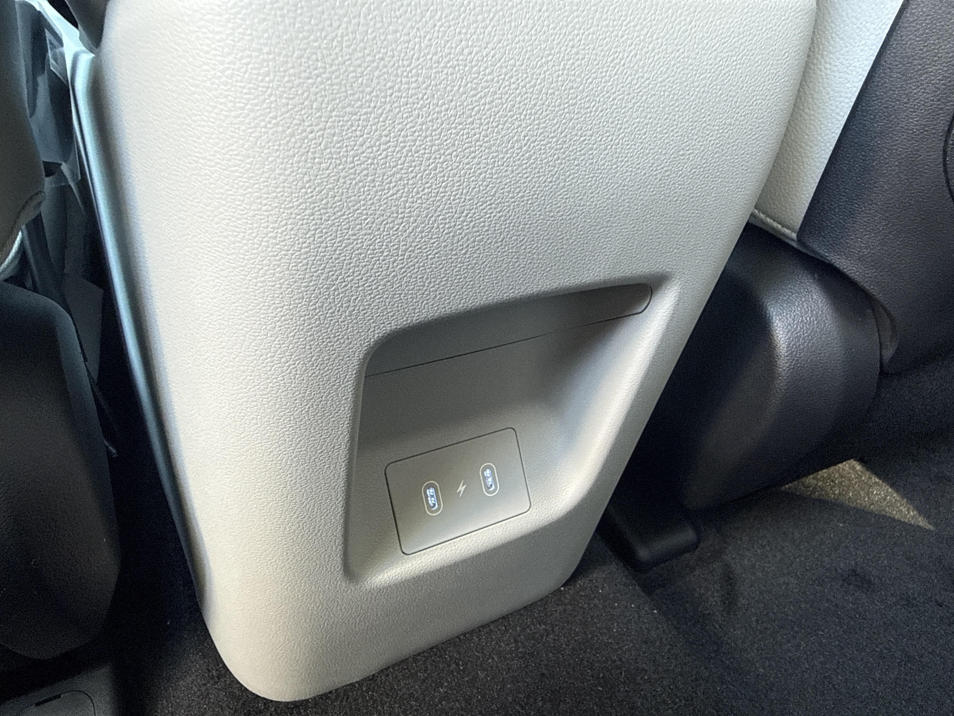 2026 Hyundai TUCSON PLUG-IN HYBRID Limited