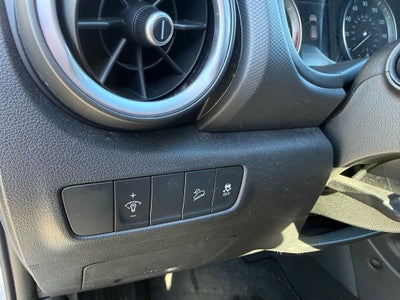 2023 Hyundai KONA SE