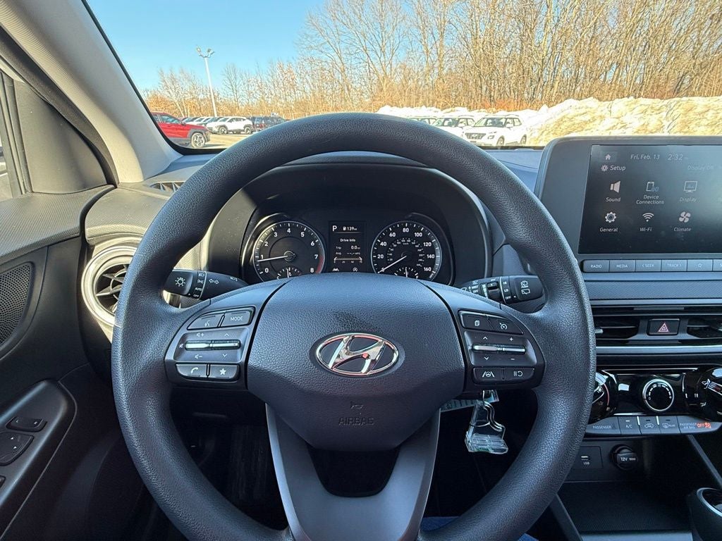 2023 Hyundai KONA SE