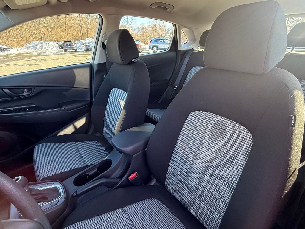 2023 Hyundai KONA SE