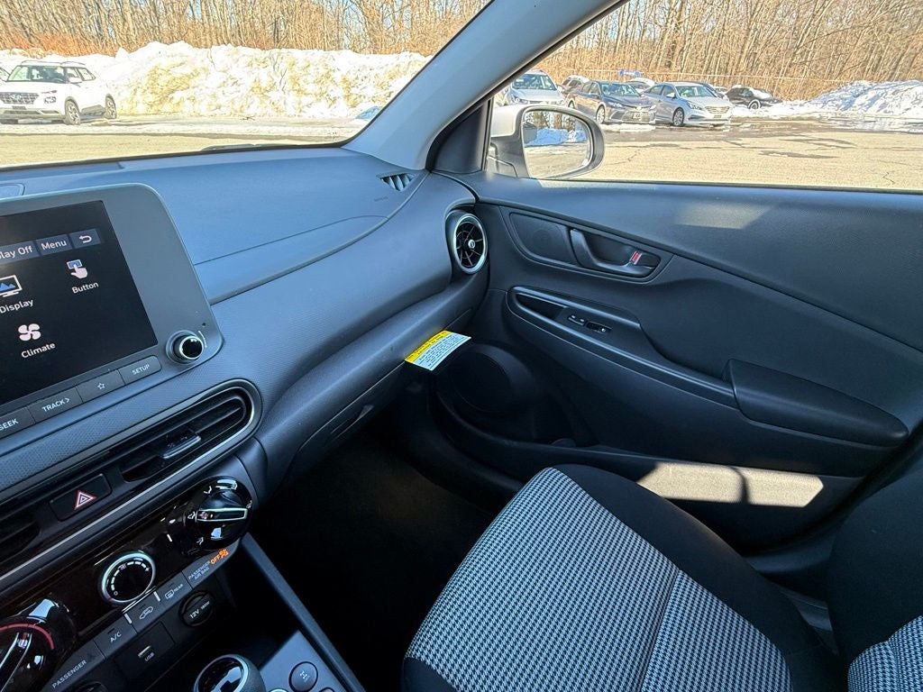 2023 Hyundai KONA SE