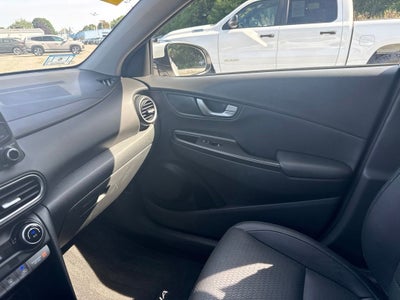 2021 Hyundai KONA Limited