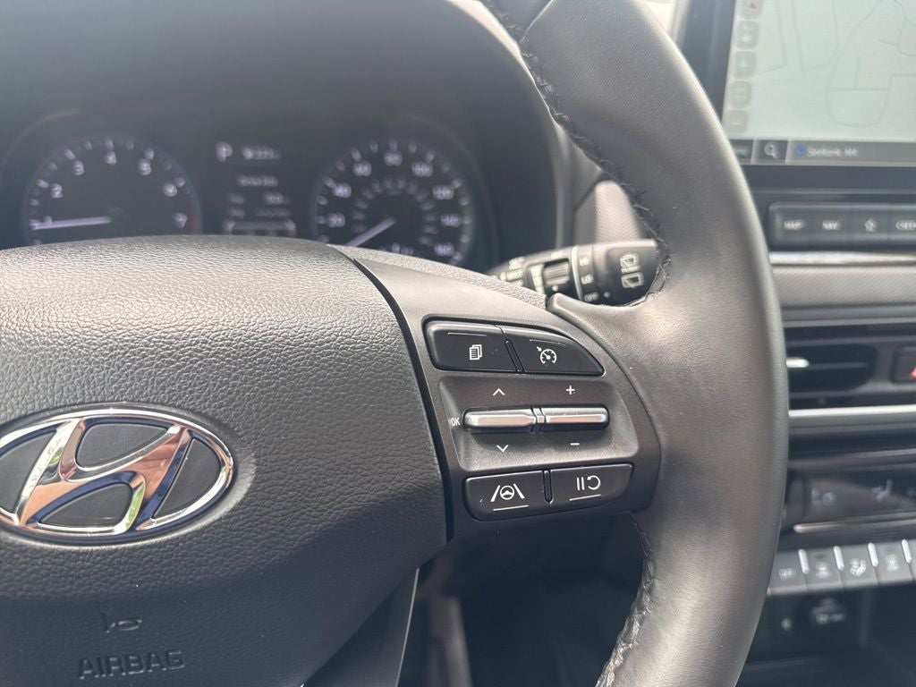 2023 Hyundai KONA SEL