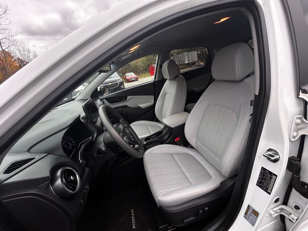 2023 Hyundai KONA SEL