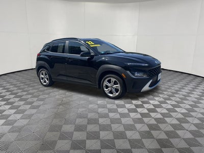2022 Hyundai KONA SEL