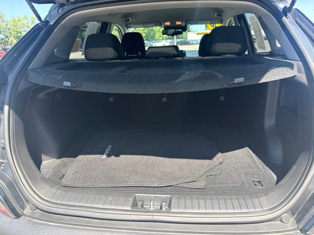 2022 Hyundai KONA SEL