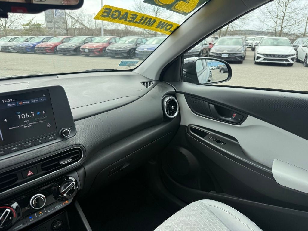 2023 Hyundai KONA SEL