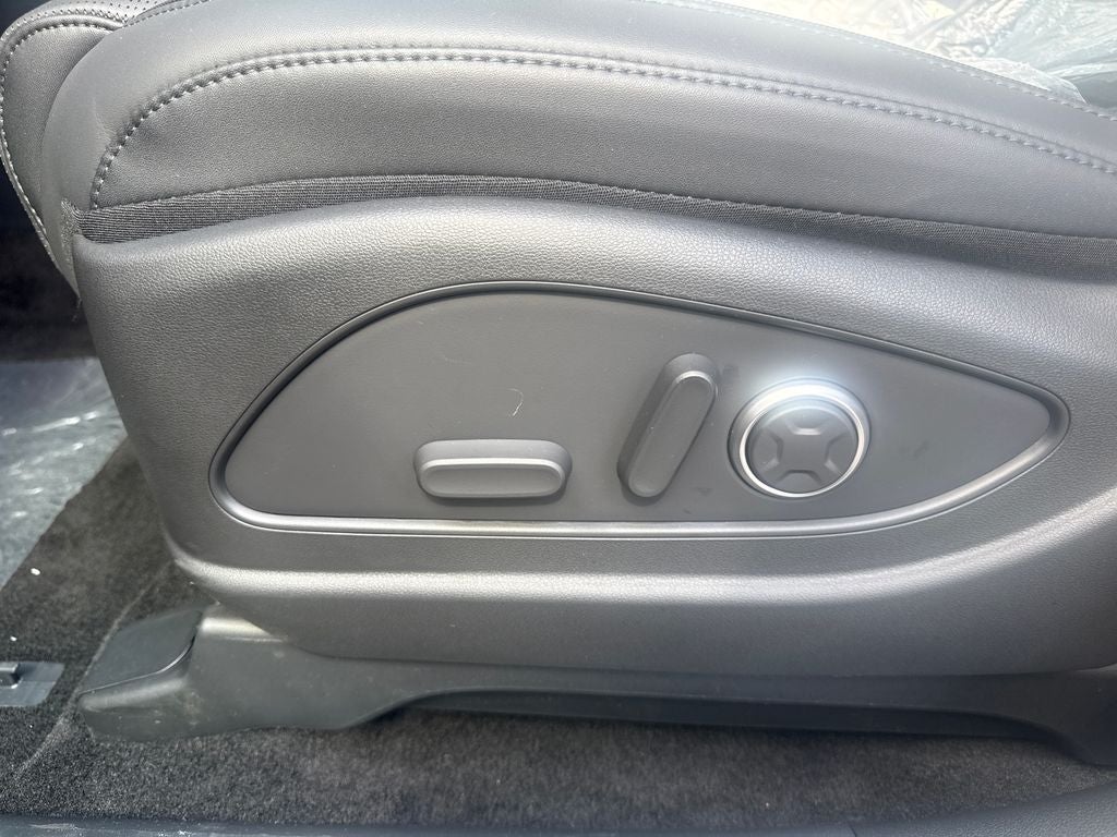 2027 Hyundai PALISADE HYBRID SEL Premium 8 Passenger