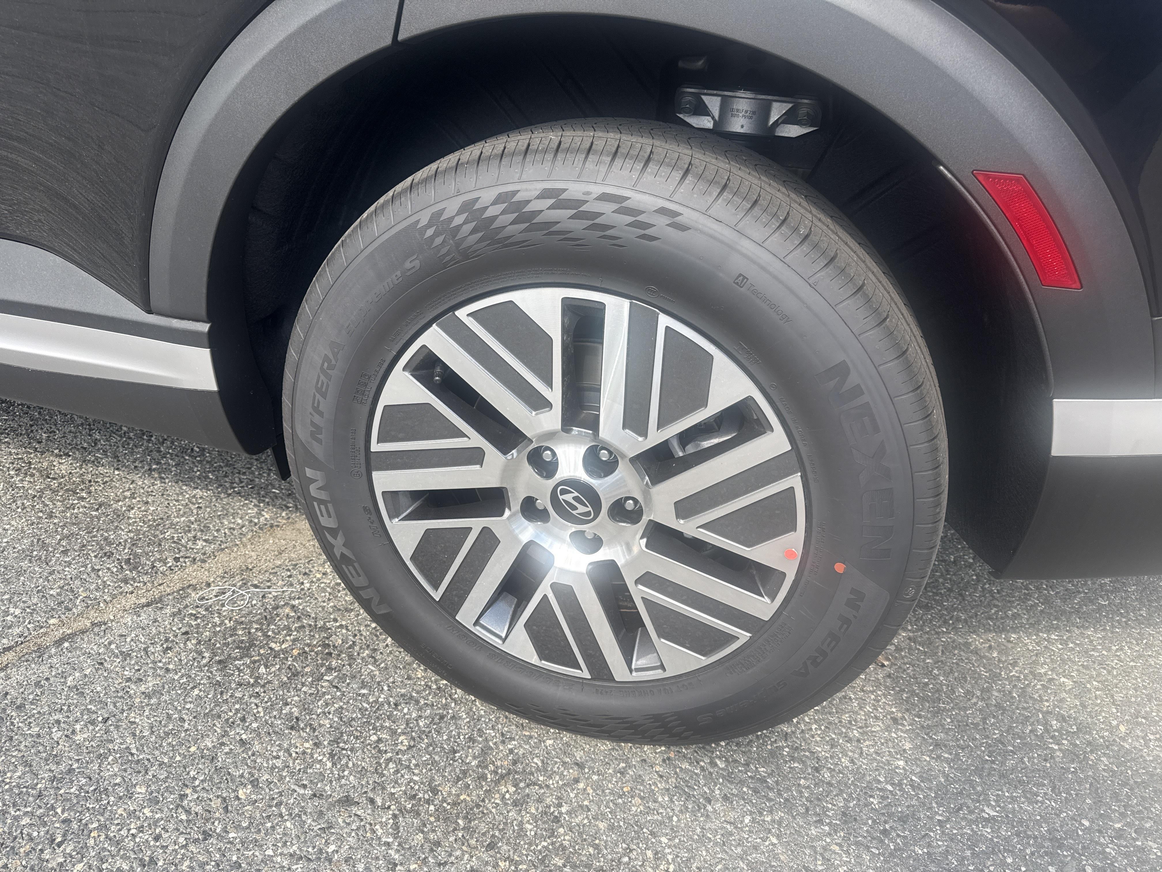 2027 Hyundai PALISADE HYBRID SEL Premium 8 Passenger