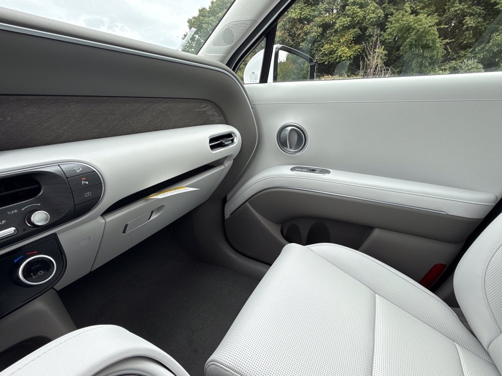 2027 Hyundai PALISADE HYBRID SEL Premium 7 Passenger