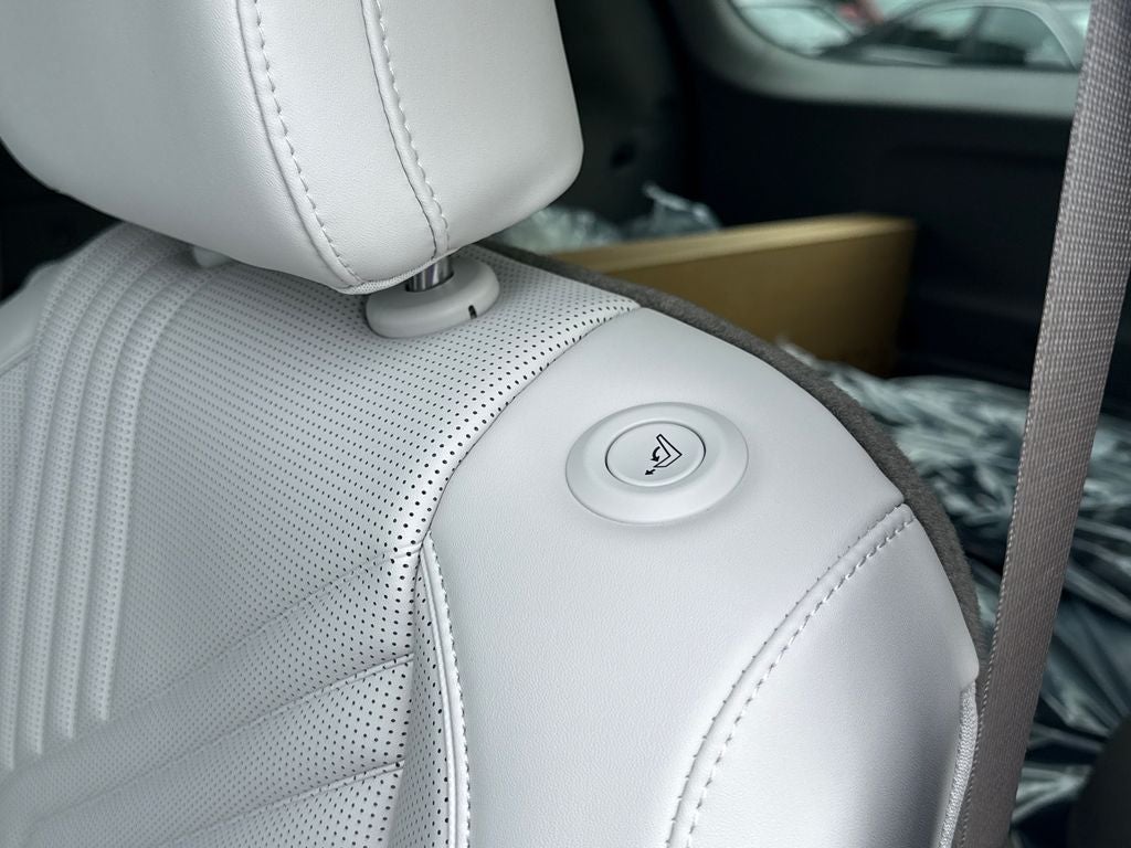 2027 Hyundai PALISADE HYBRID SEL Premium 7 Passenger