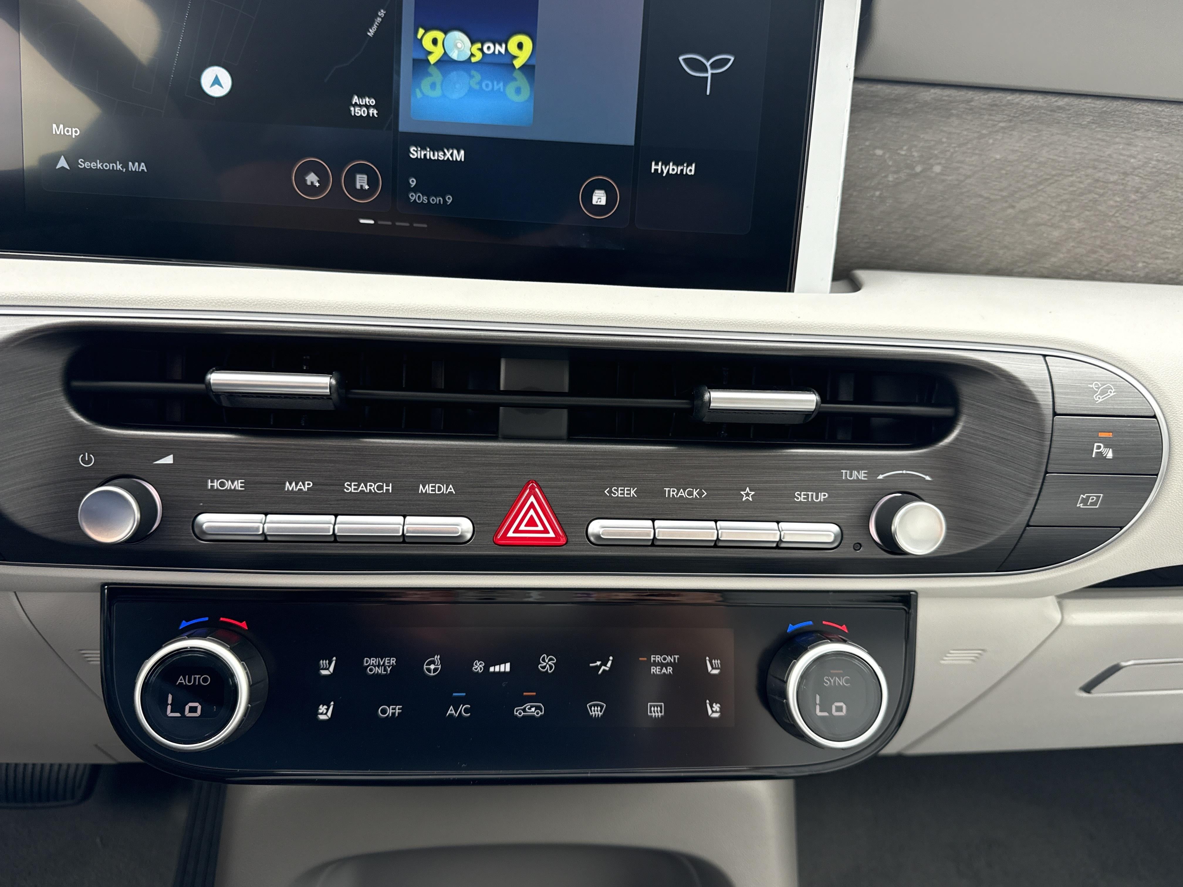 2027 Hyundai PALISADE HYBRID SEL Premium 7 Passenger