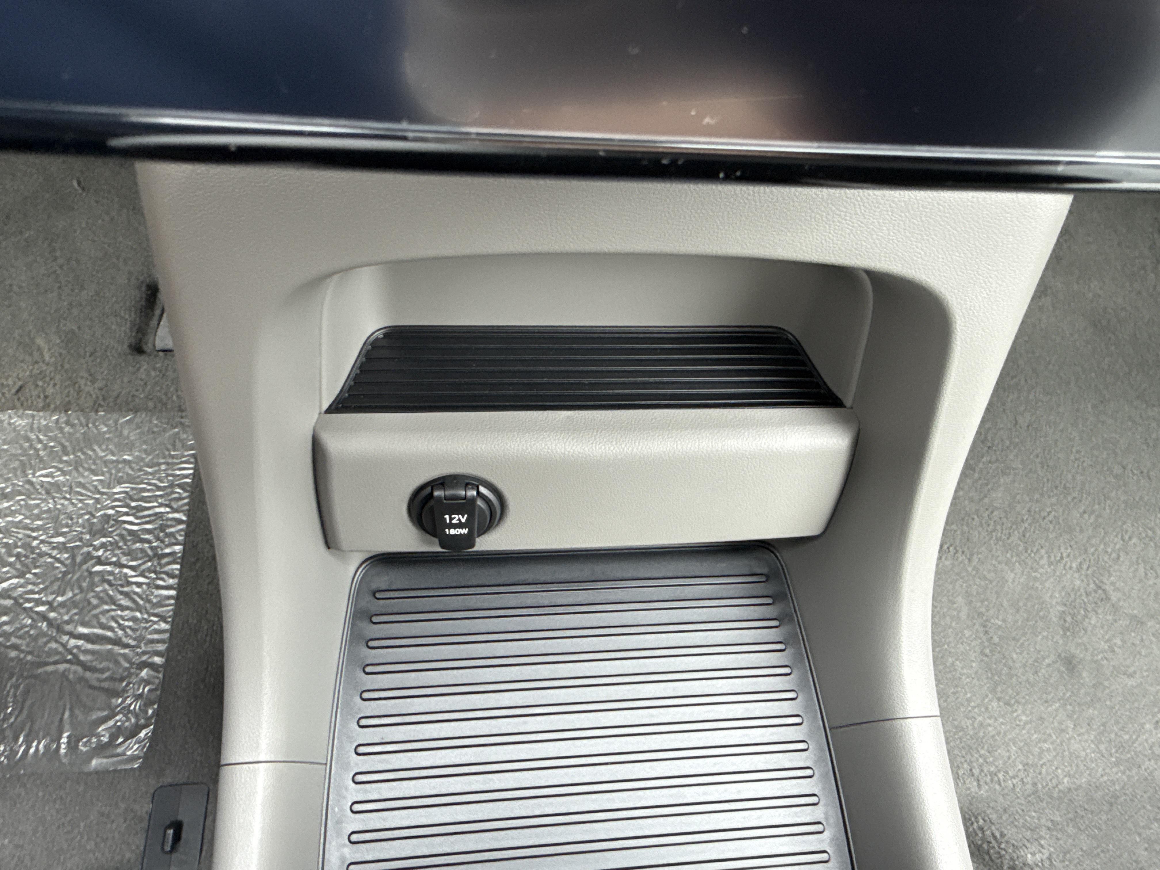 2027 Hyundai PALISADE HYBRID SEL Premium 7 Passenger