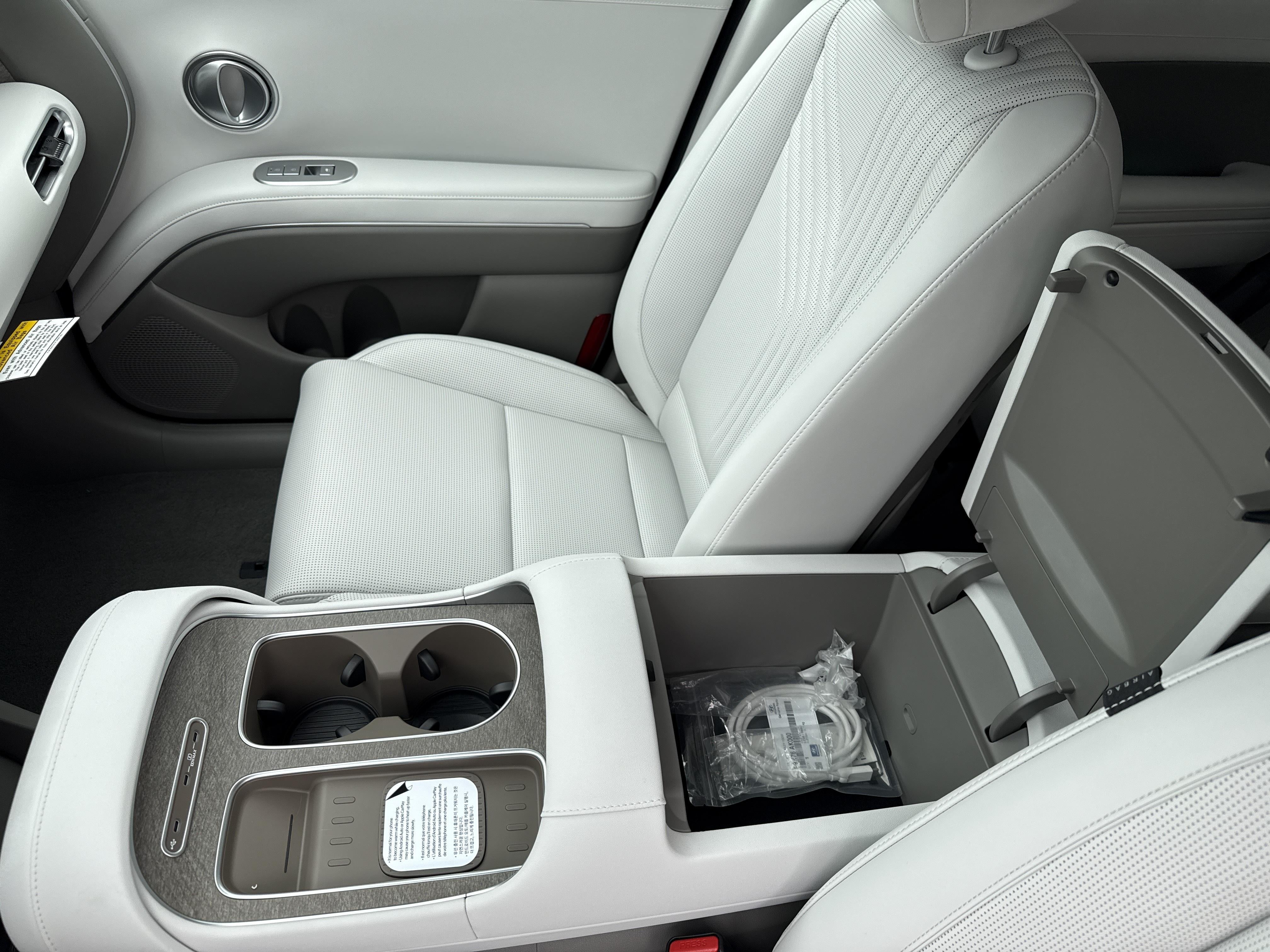 2027 Hyundai PALISADE HYBRID SEL Premium 7 Passenger