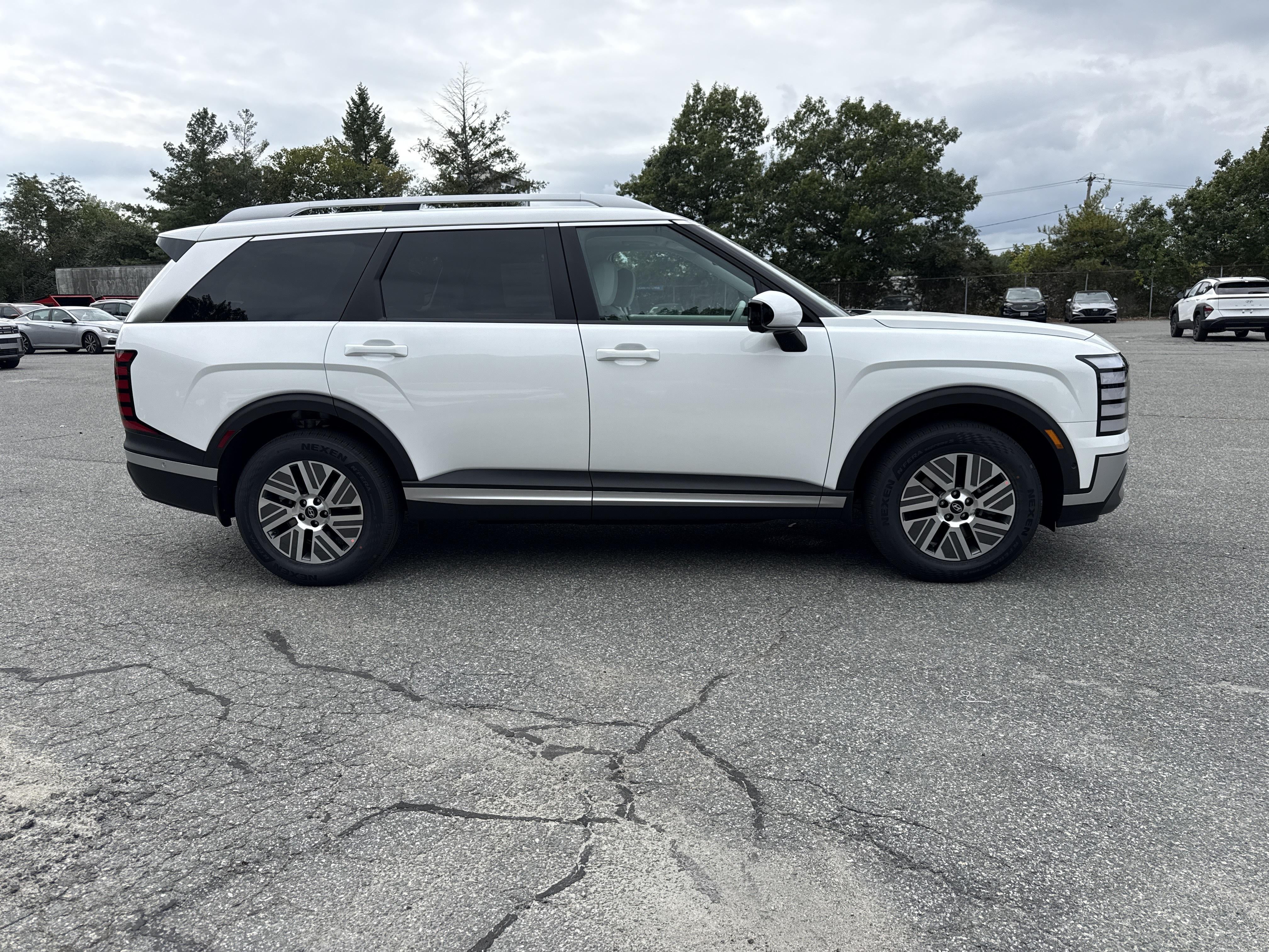 2027 Hyundai PALISADE HYBRID SEL Premium 7 Passenger
