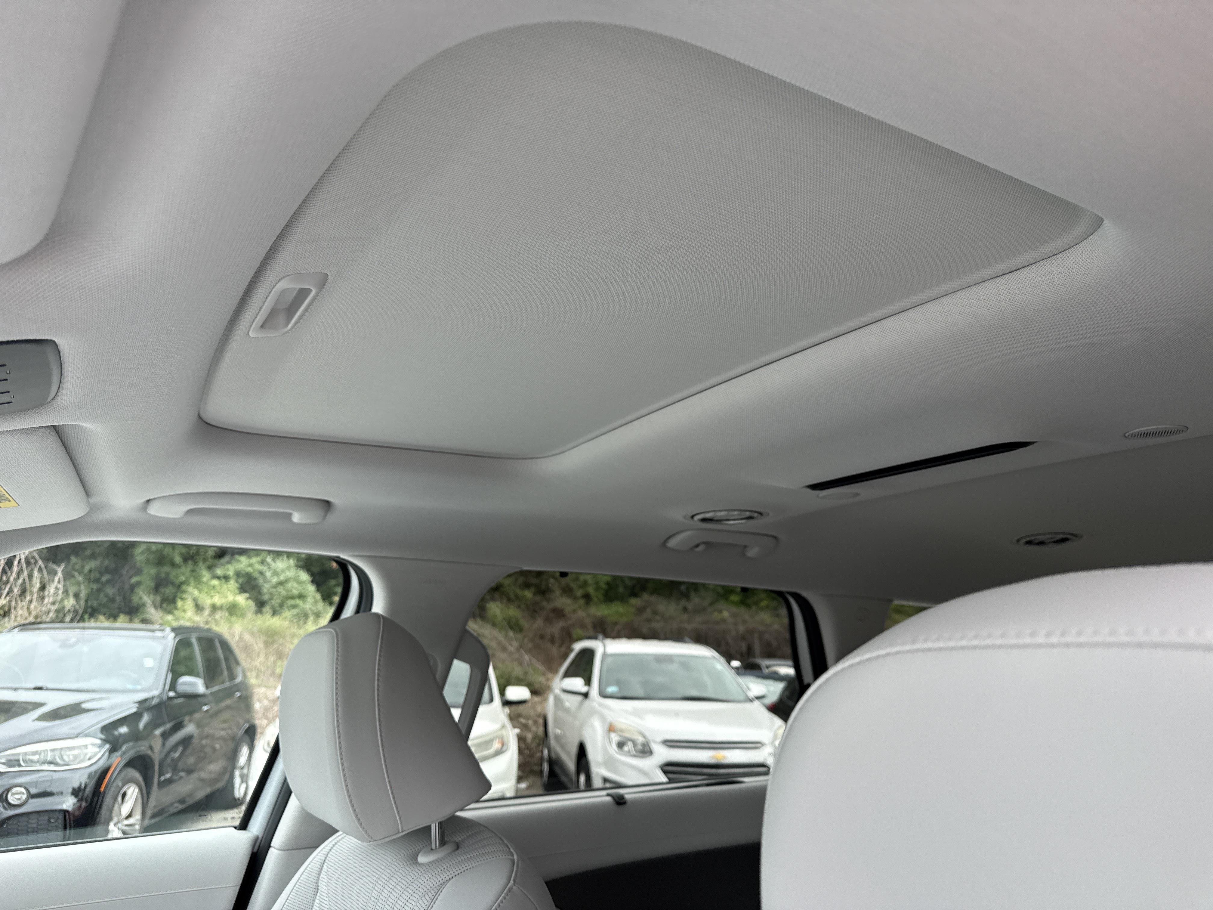 2027 Hyundai PALISADE HYBRID SEL Premium 7 Passenger