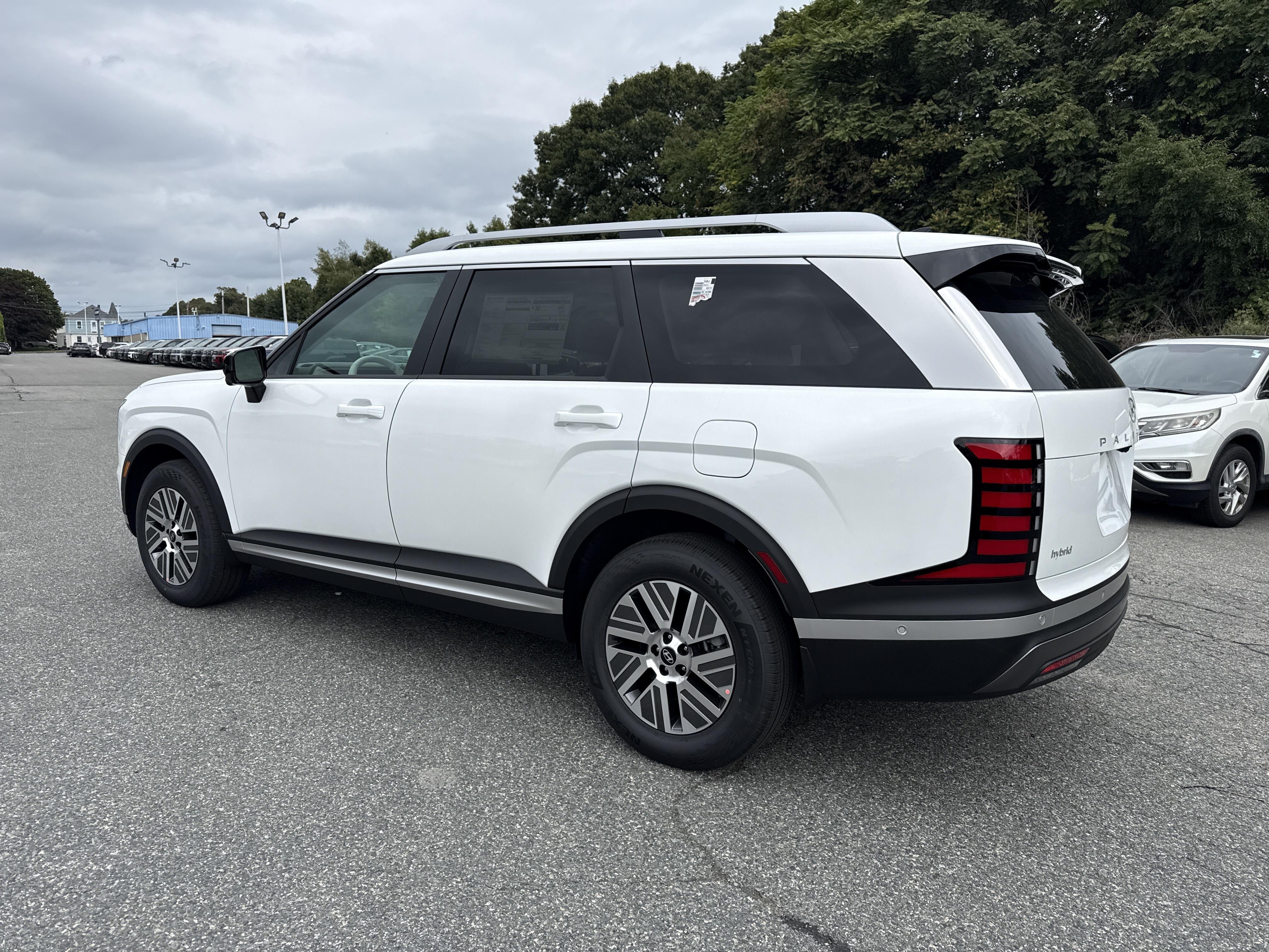 2027 Hyundai PALISADE HYBRID SEL Premium 7 Passenger