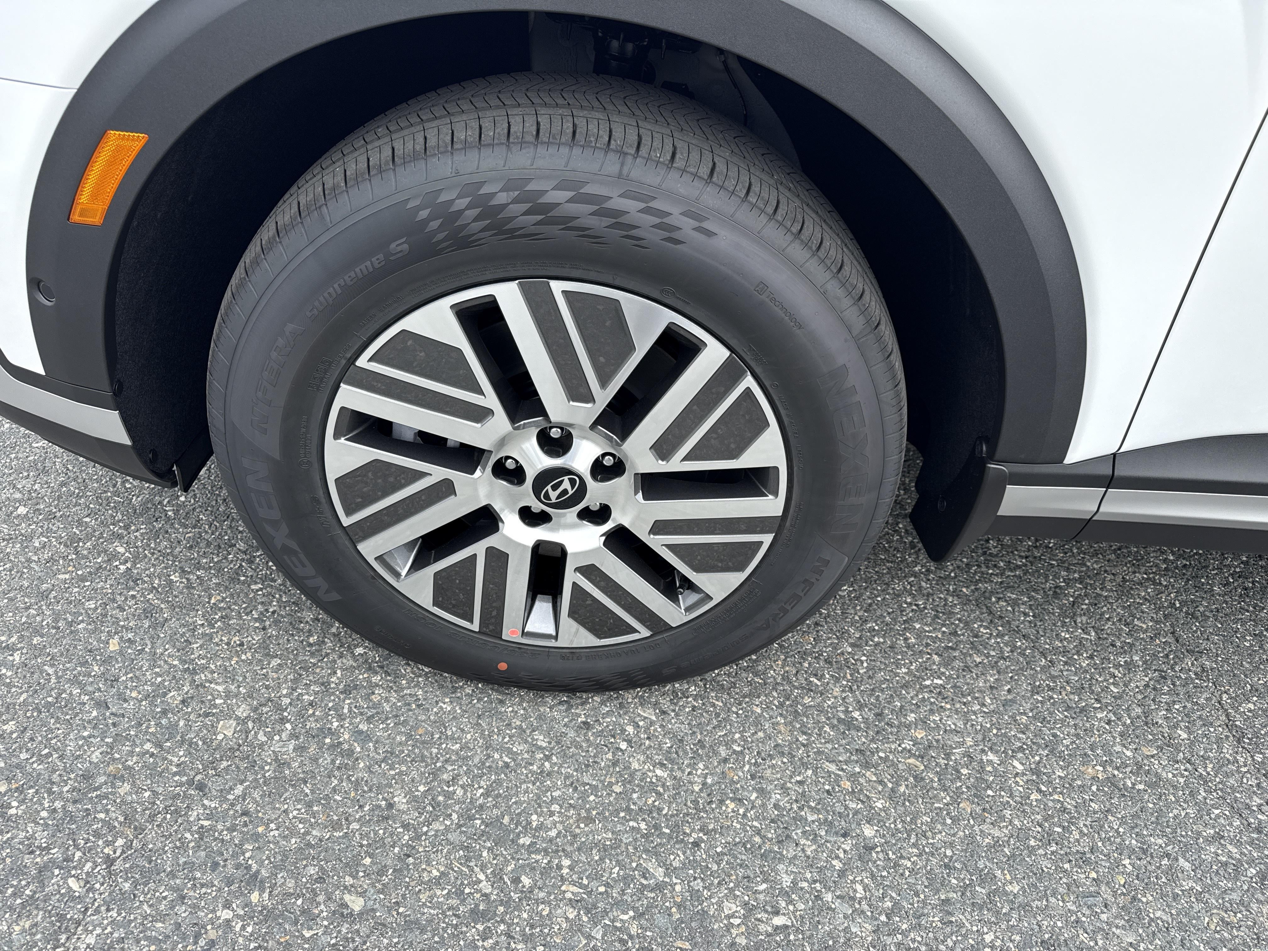 2027 Hyundai PALISADE HYBRID SEL Premium 7 Passenger