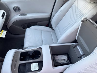 2026 Hyundai PALISADE HYBRID SEL 7 Passenger